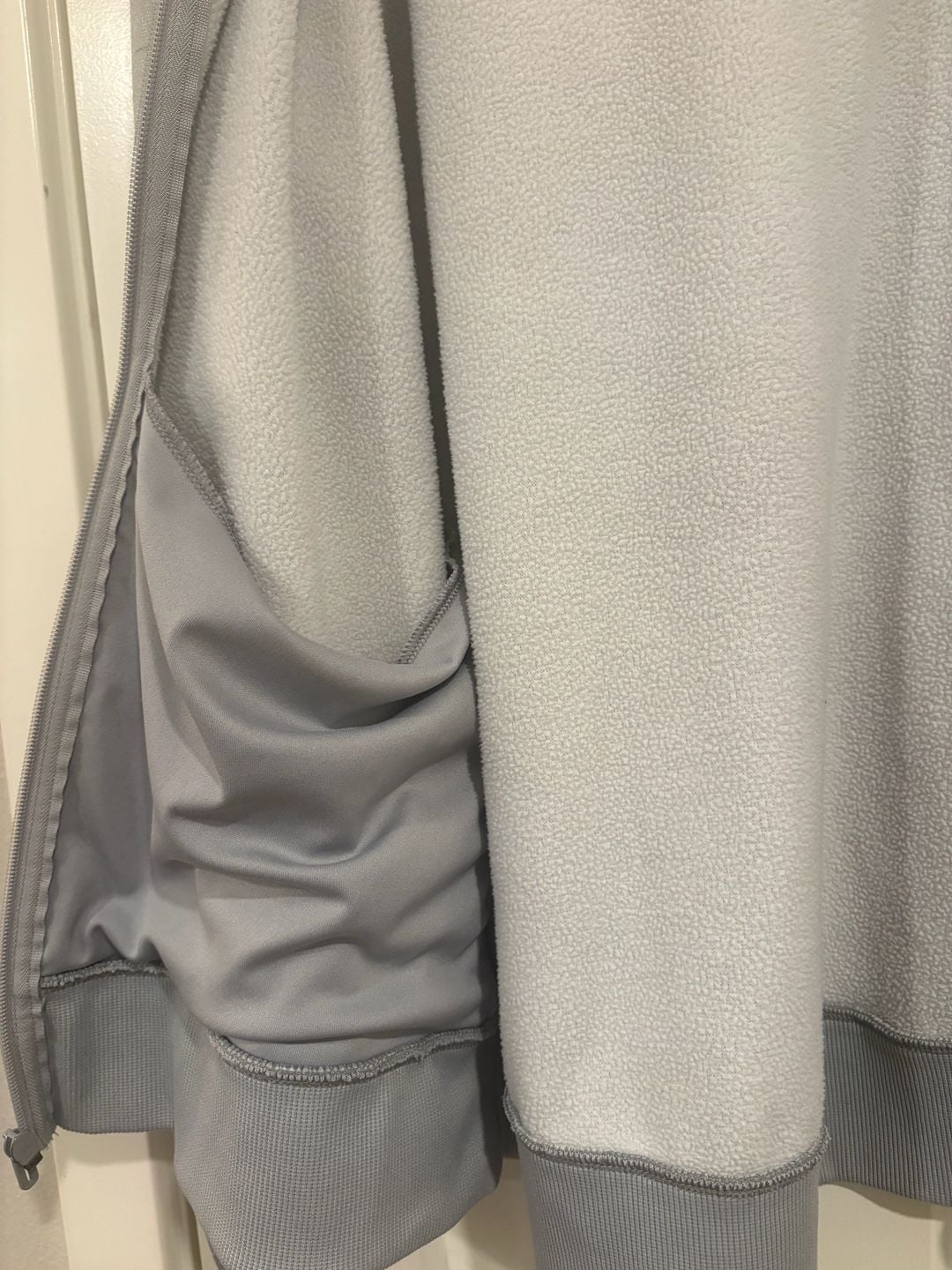 Under Armour Women’s XL Armour Fleece Full Zip Hoodie Gray Athletic Pockets 11