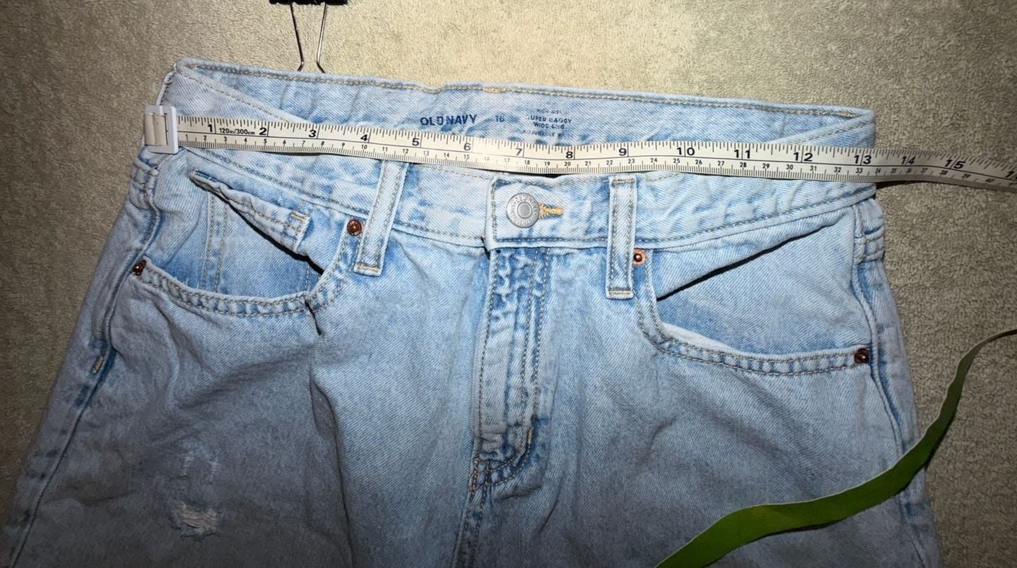 Old Navy Super Baggy Wide Leg Jeans Size 16 Distressed Light Wash Y2K Aesthetic 3