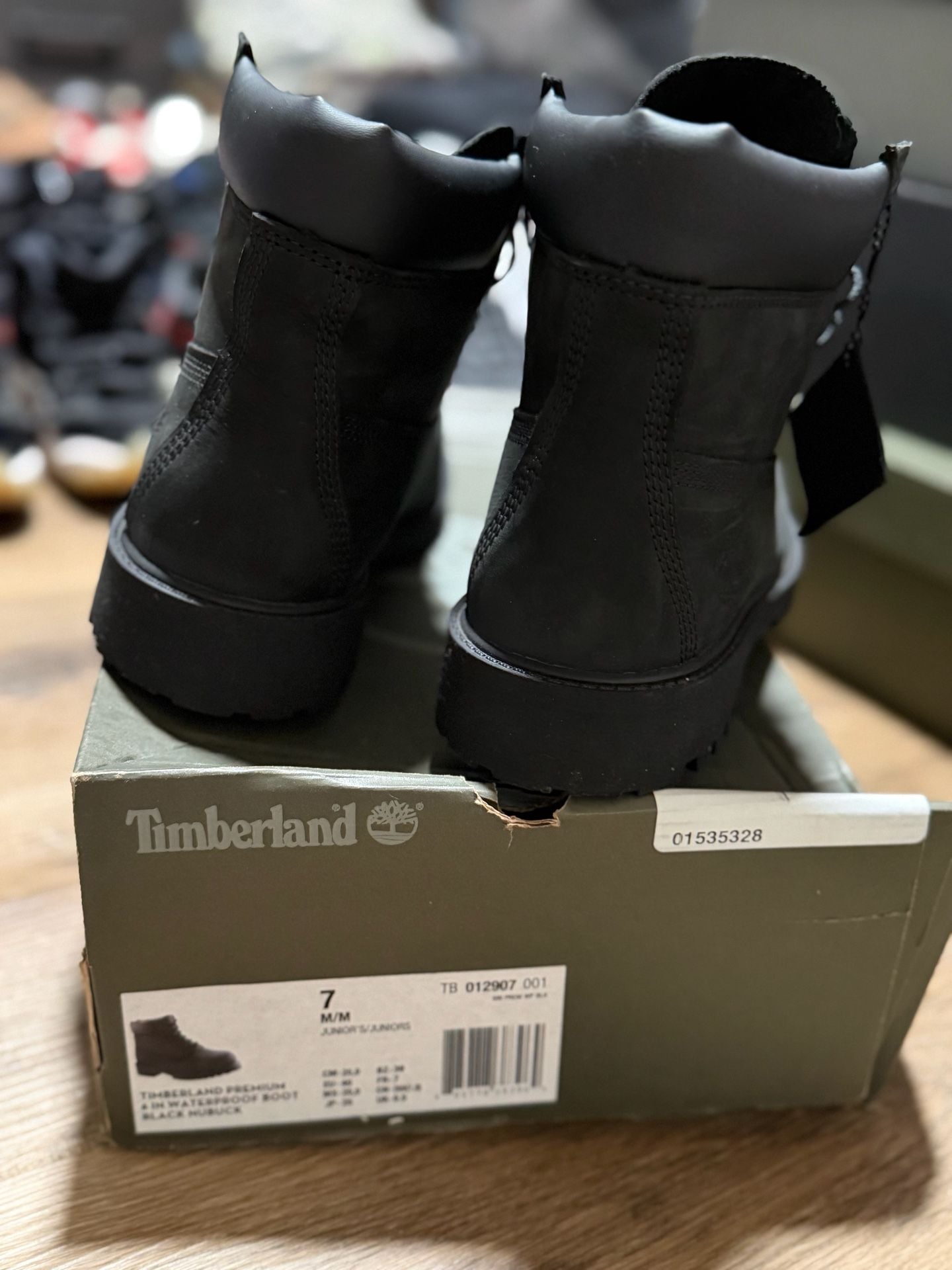 Timberland Premium 6-Inch Waterproof Boot Size 7 M Black Nubuck 4