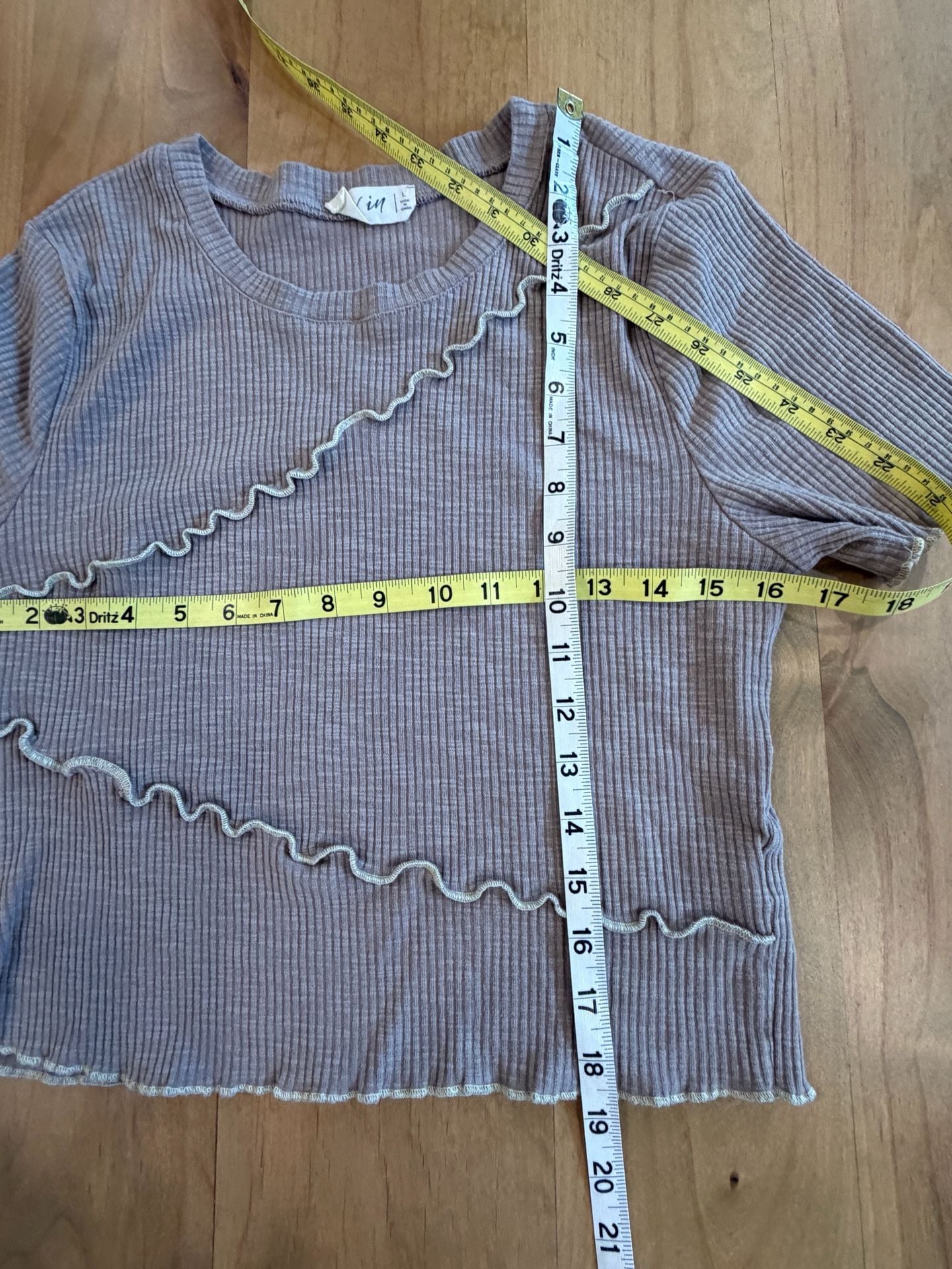 New In Short Sleeve Ribbed Lettuce Trim Top Size L Grey 3