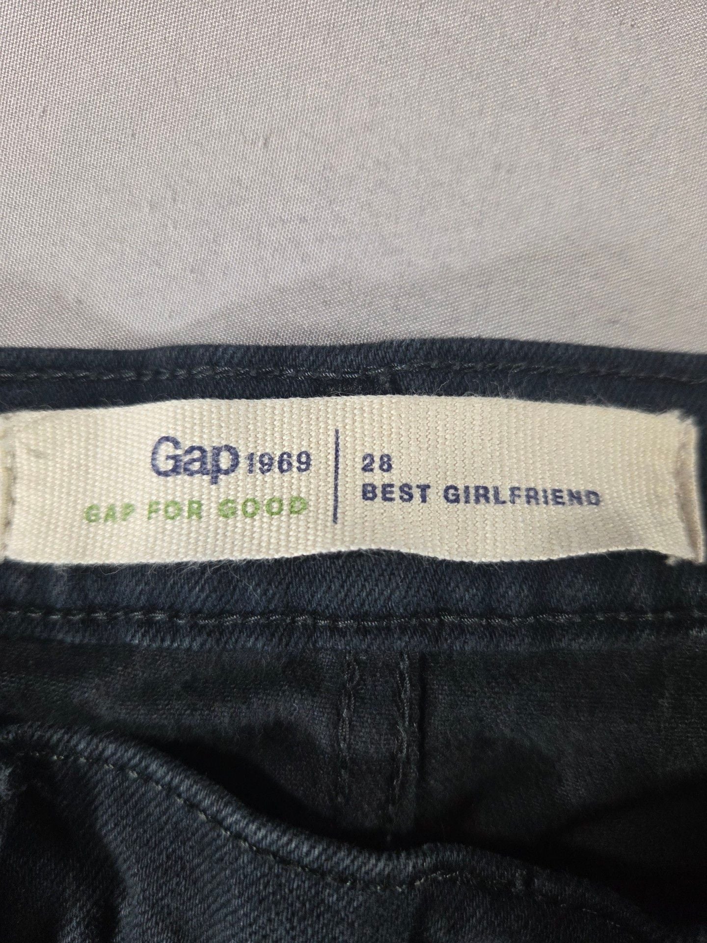 Gap 1969 Best Girlfriend Jeans Size 28 Black Denim 6