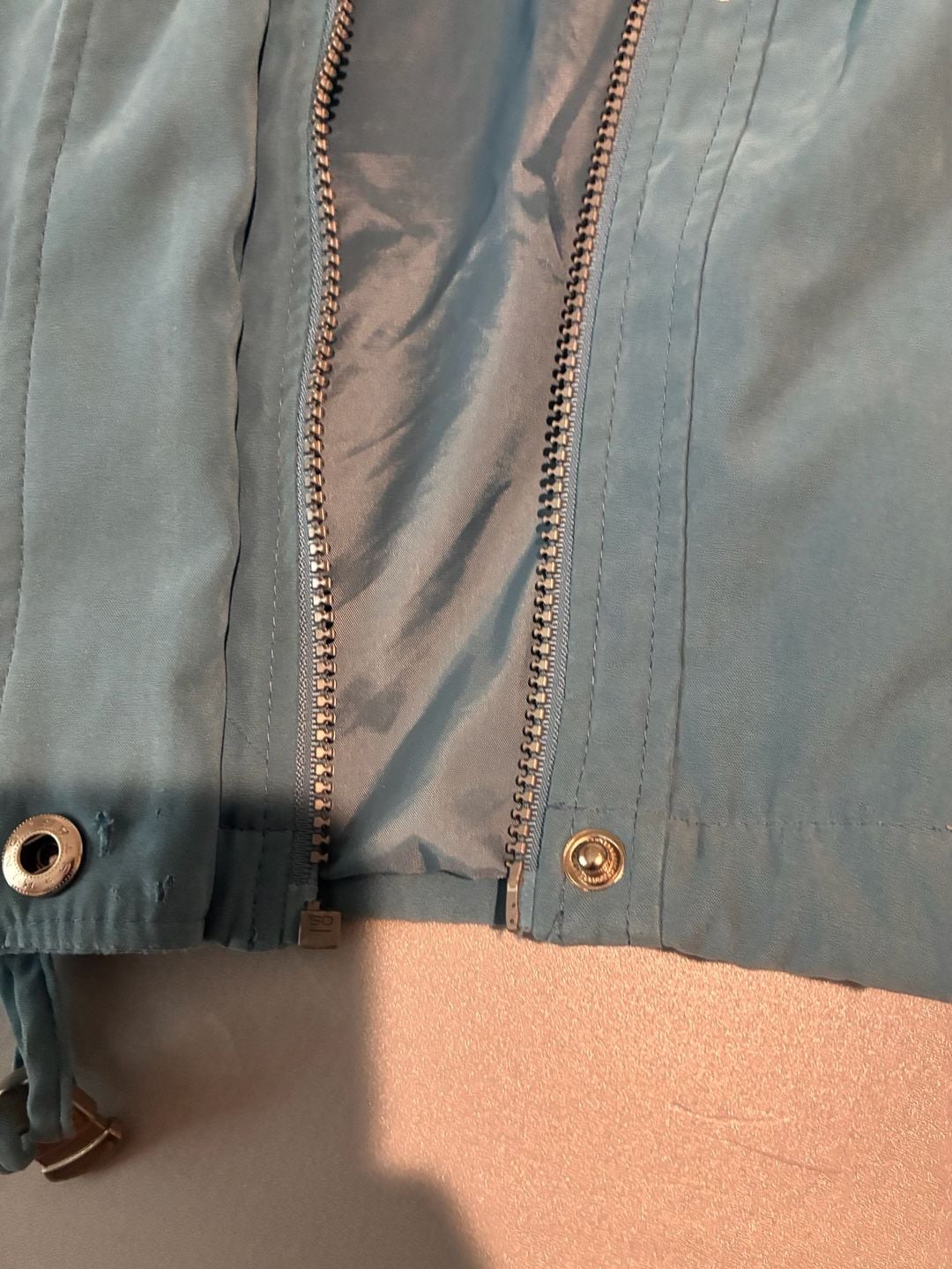 1 Madison Jacket Size Medium Blue Striped Hooded Windbreaker 7