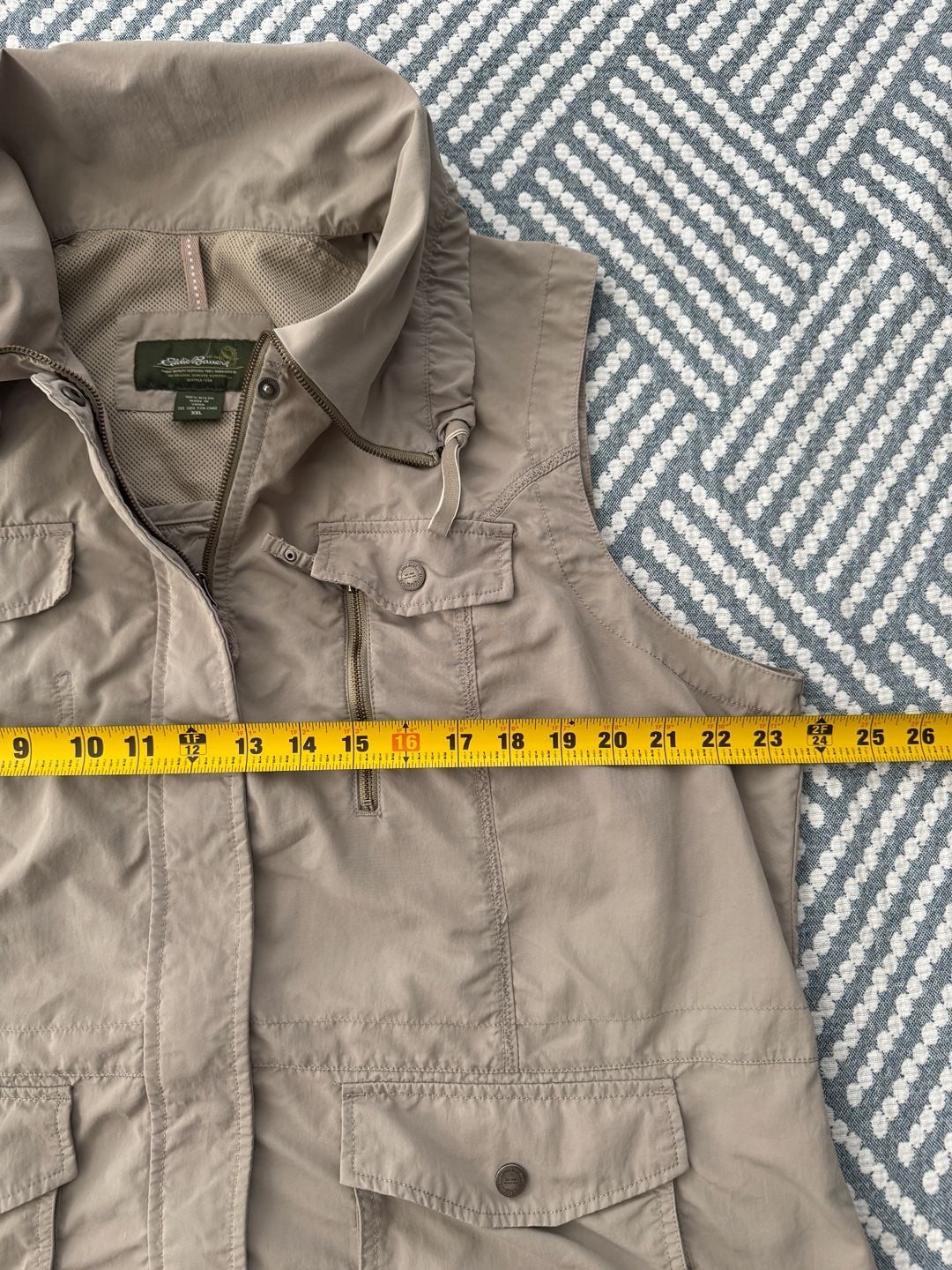 Eddie Bauer Utility Vest Size XXL Tan Cargo Hooded Nylon 7