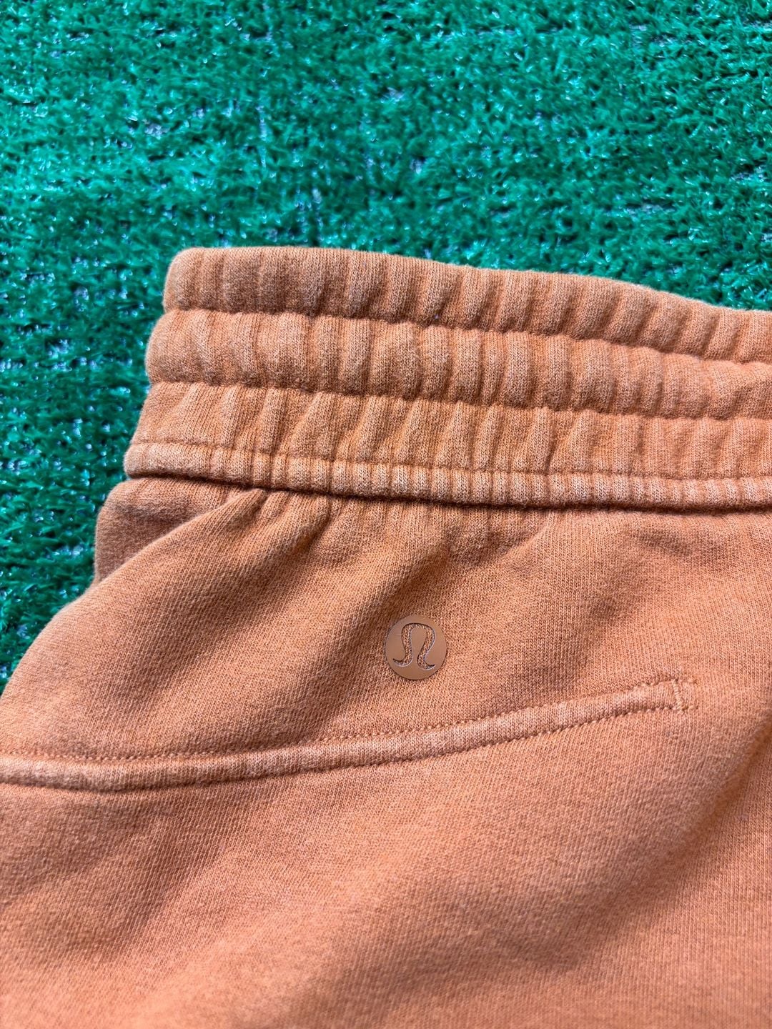 Lululemon Loungeful Short Size 6 Brown Fleece Cotton Drawstring 5