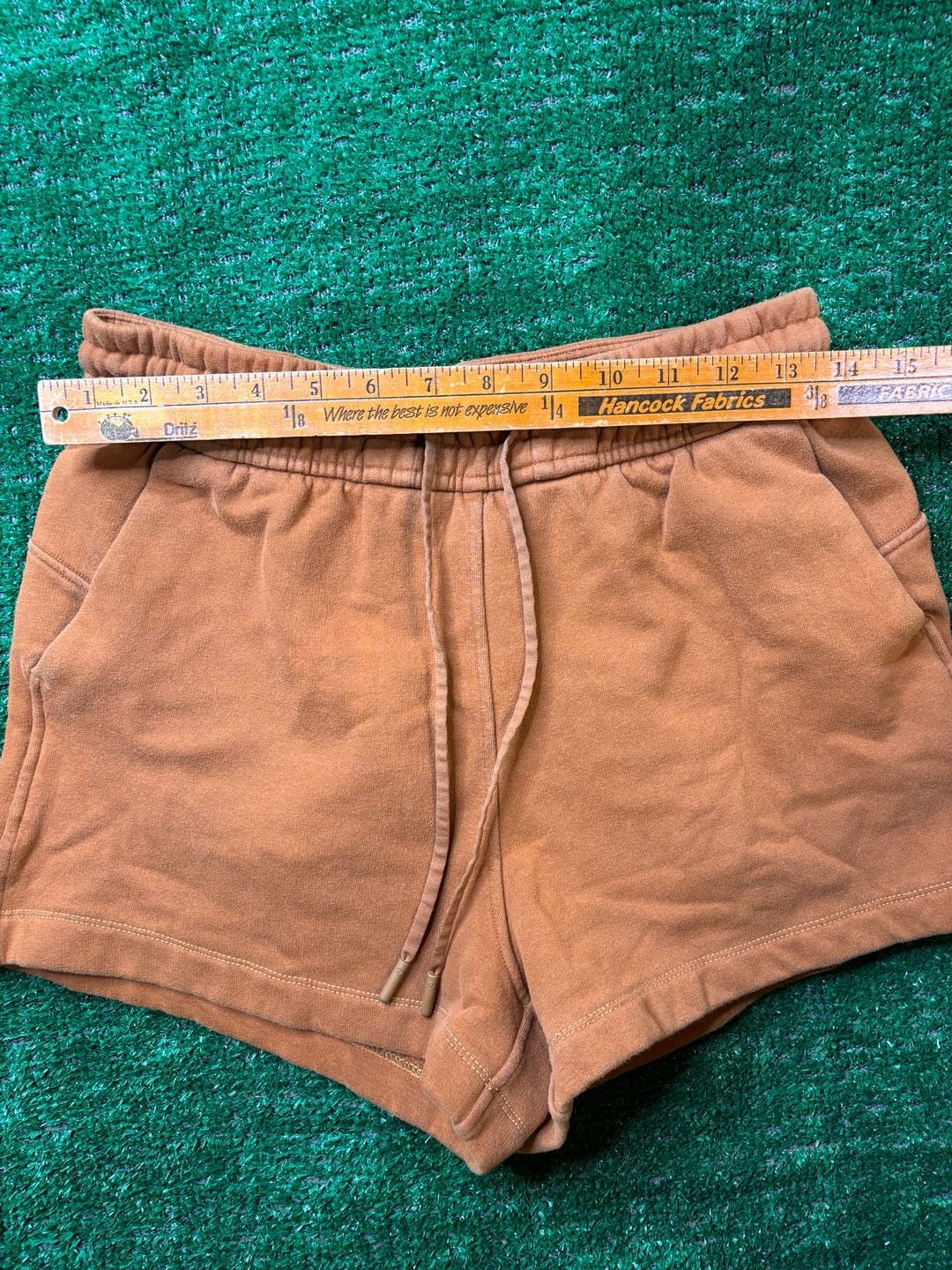 Lululemon Loungeful Short Size 6 Brown Fleece Cotton Drawstring 8