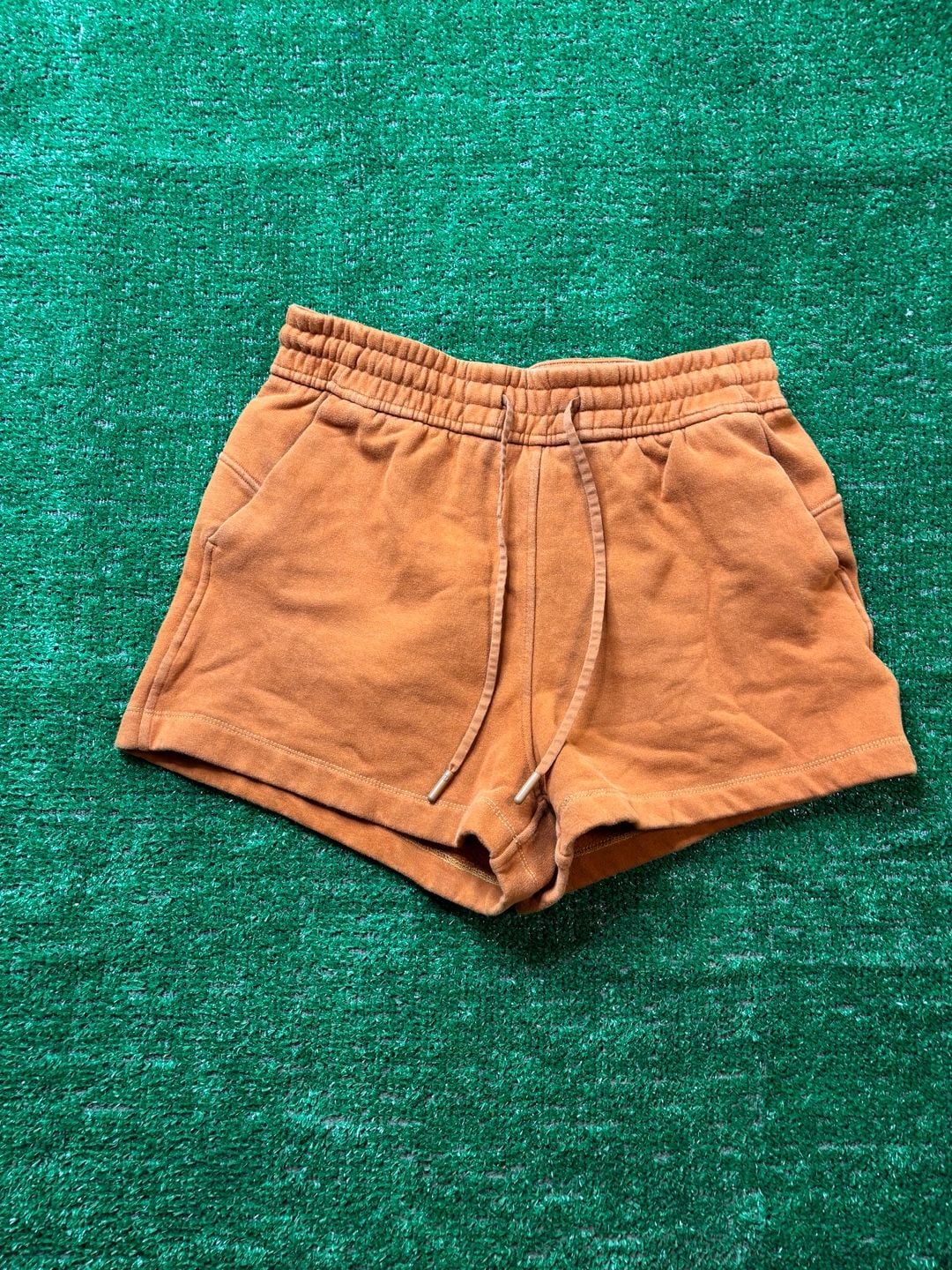 Lululemon Loungeful Short Size 6 Brown Fleece Cotton Drawstring 10