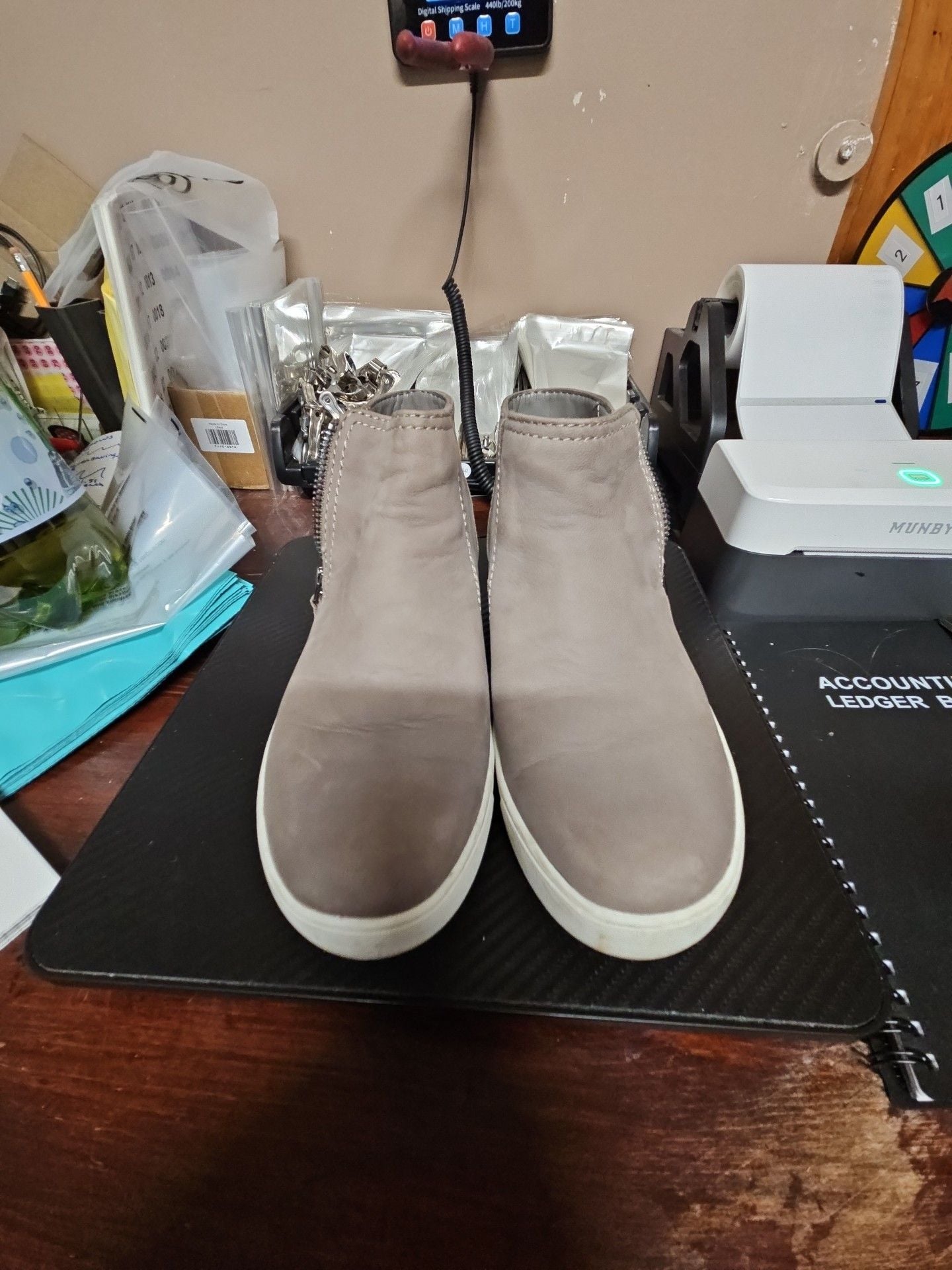 Naturalizer Miranda Size 5M Grey Leather Booties 2