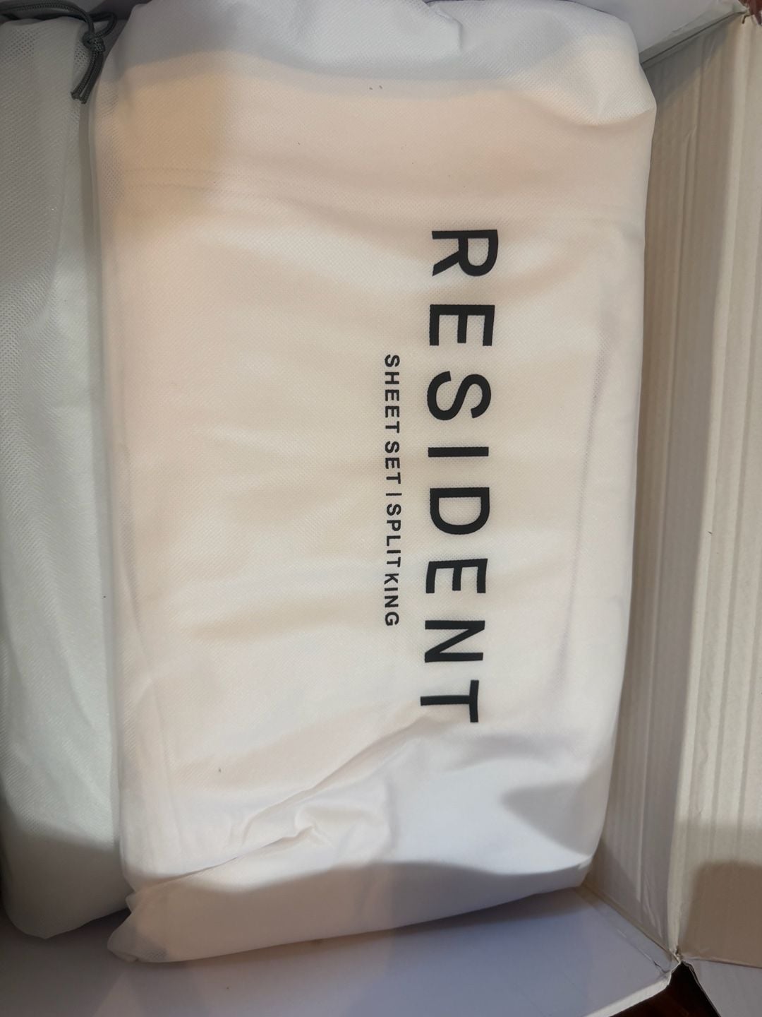 Resident Split King Bedding Bundle New 6