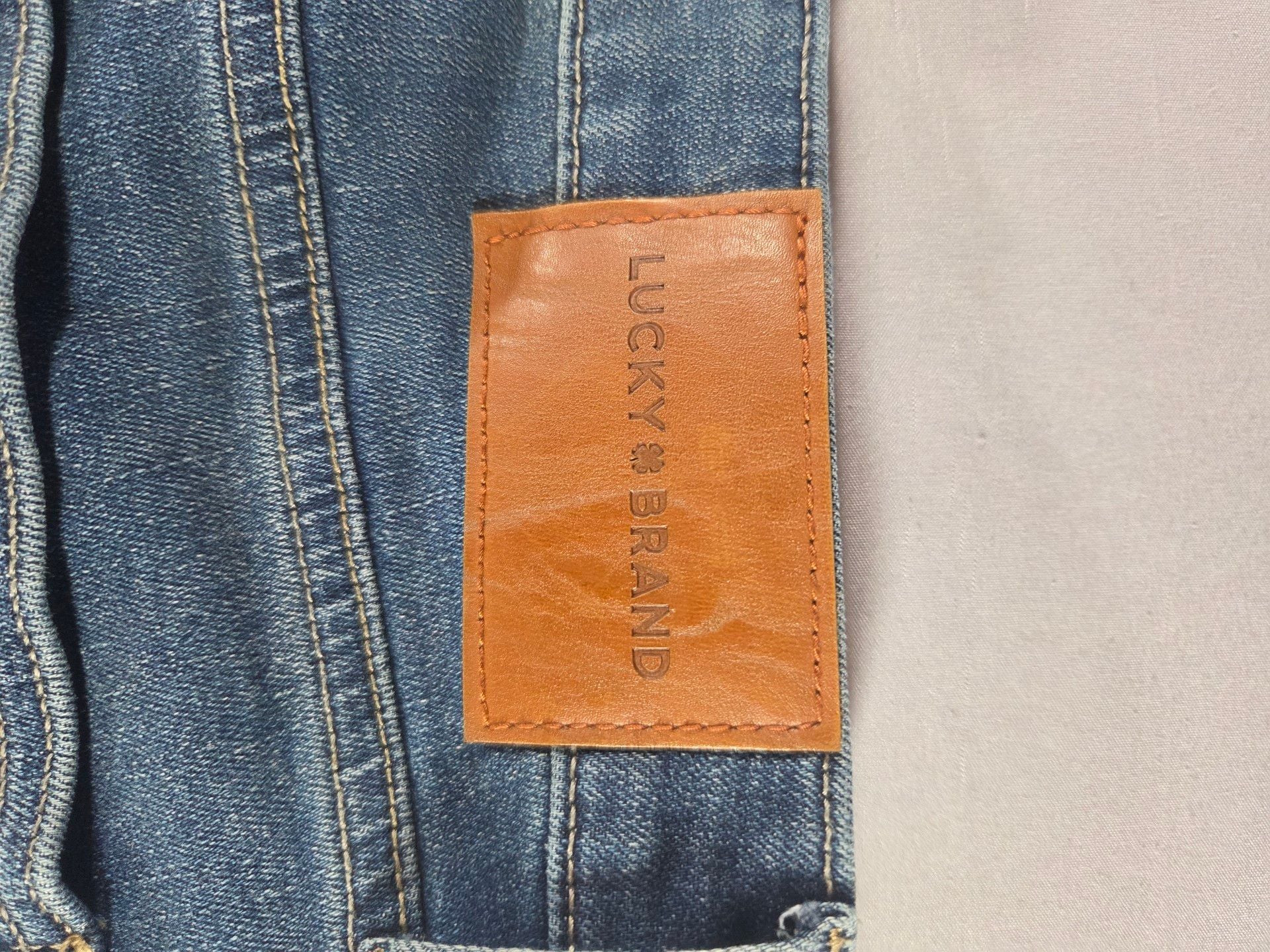 Lucky Brand Bootcut Jeans Size 8/29 R Blue Denim 6