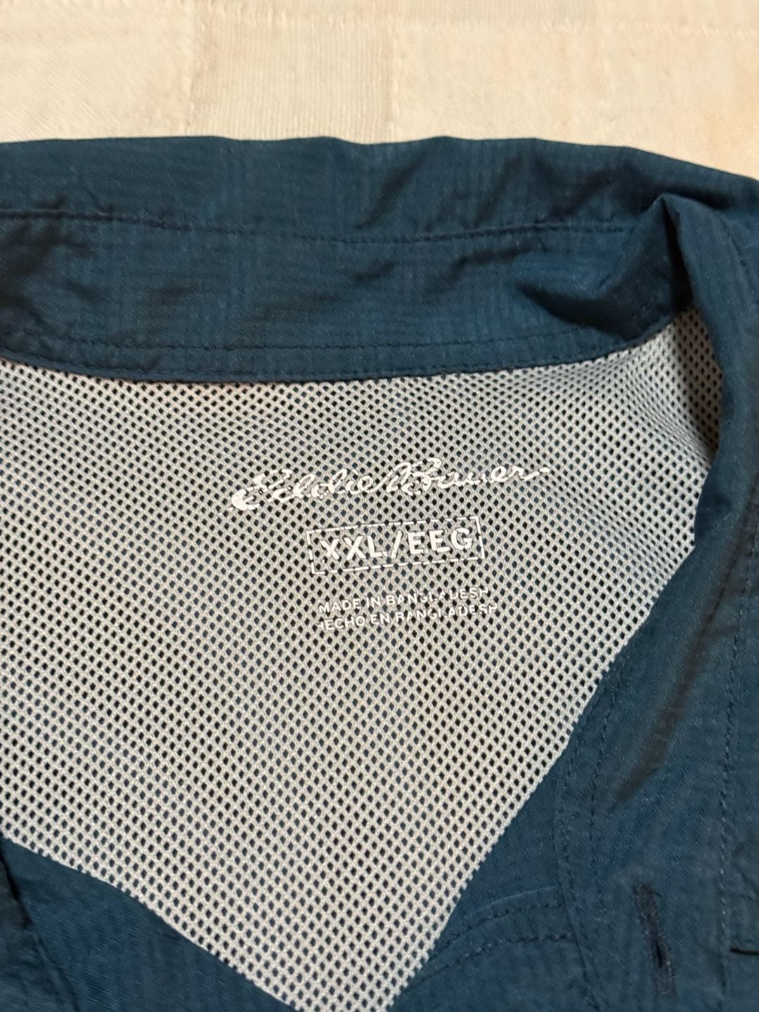 Eddie Bauer Tech Shirt Size XXL Blue Short Sleeve Button Down 3