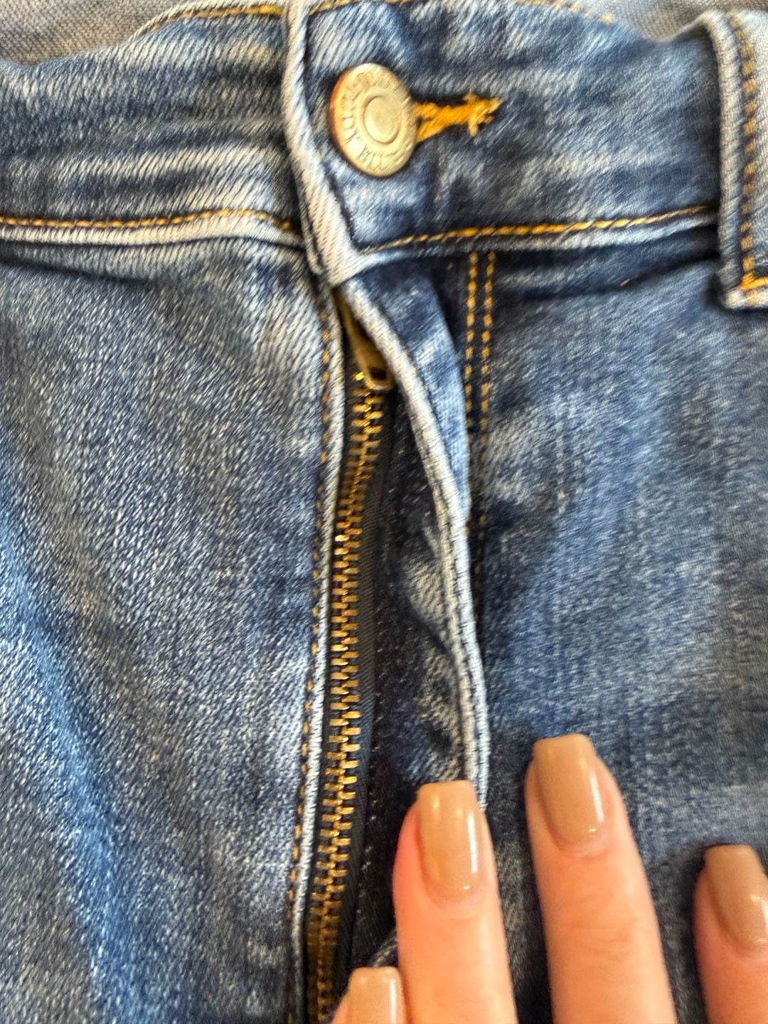Judy Blue Denim Shorts Size 2XL Distressed Raw Hem 6