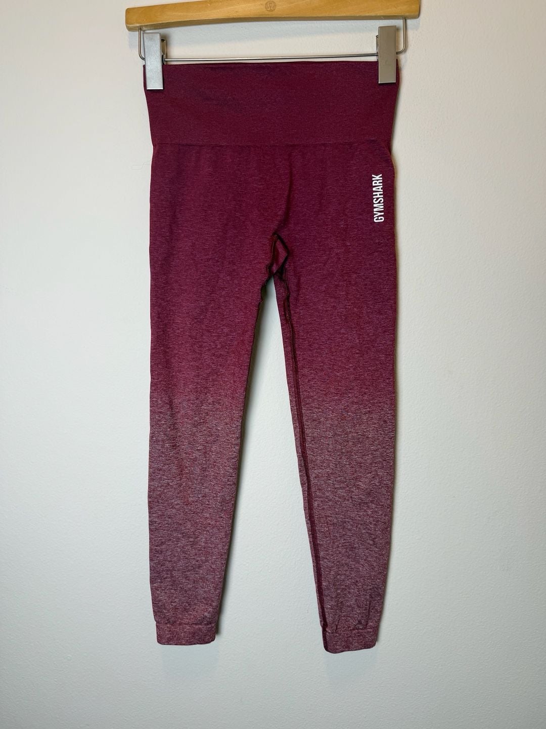 Gymshark Adapt Ombre Seamless Leggings Size S Burgundy 2