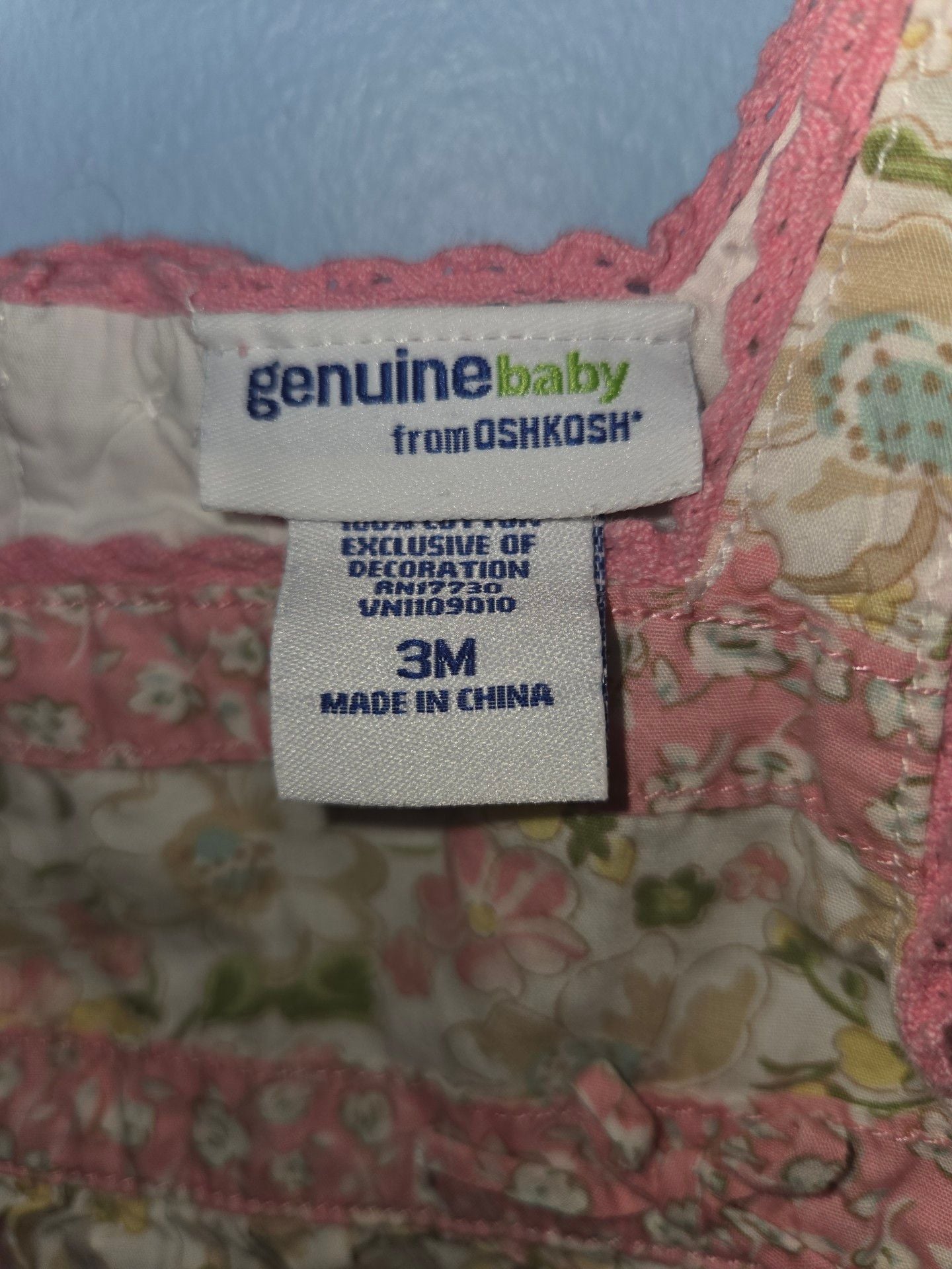 Genuine Baby from OshKosh Floral shirt Size 3M 5
