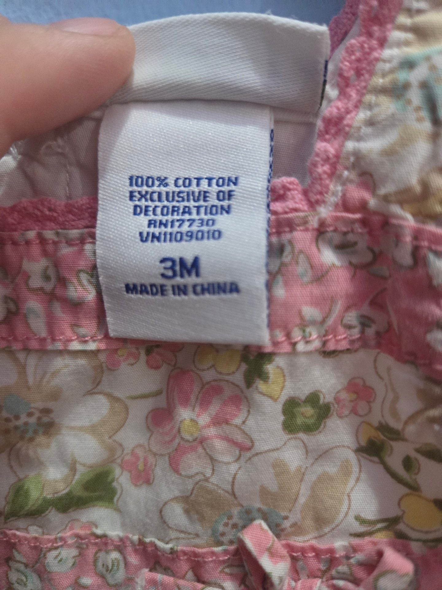 Genuine Baby from OshKosh Floral shirt Size 3M 6