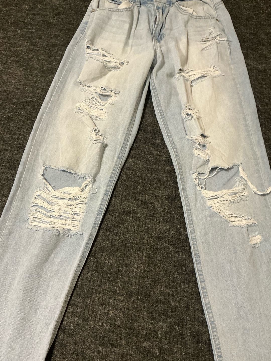 Sincerely Jules Ripped Jeans Womens Size 3/26 Light Wash Distressed 8