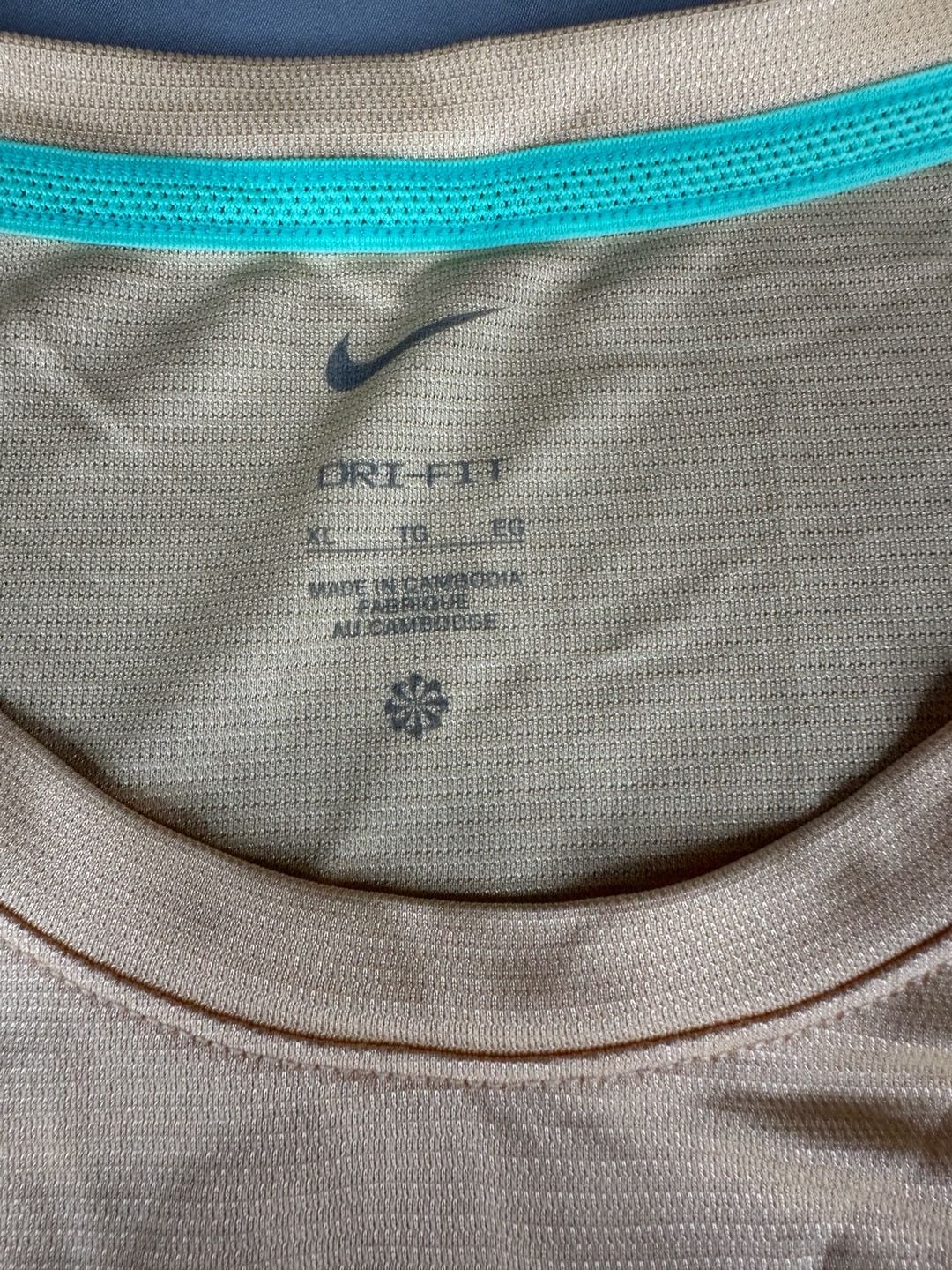 Nike Rafa Challenger Tennis T-Shirt Size XL Ice Peach Green 5