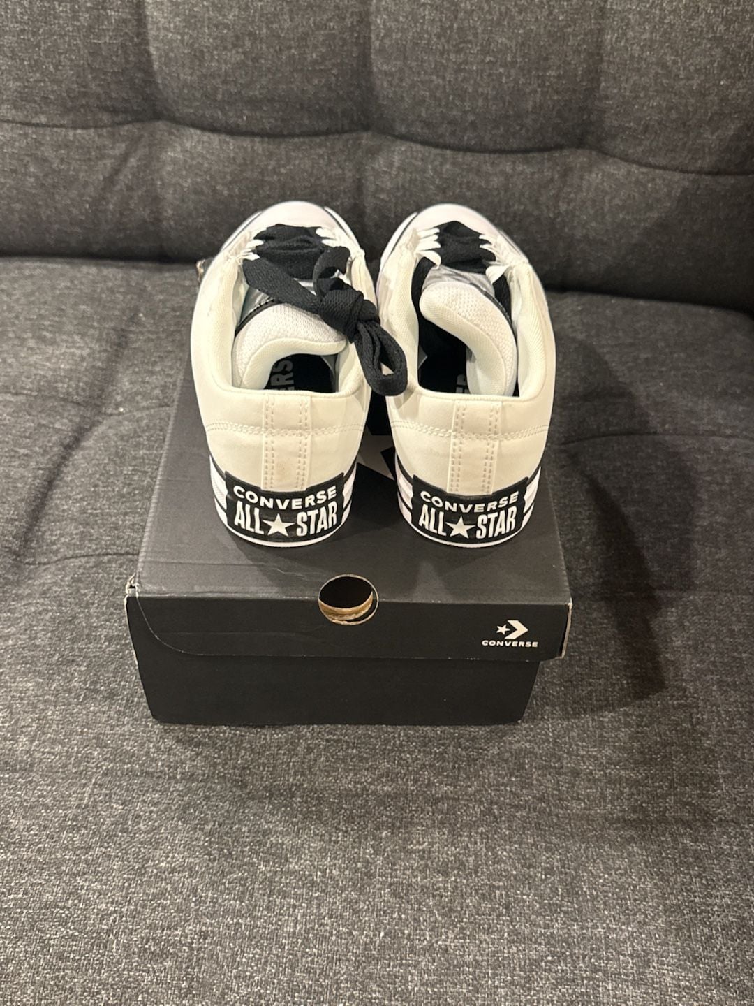 8M / 9.5W - Converse Chuck Taylor All Star Low Puff White Black A14722C 4