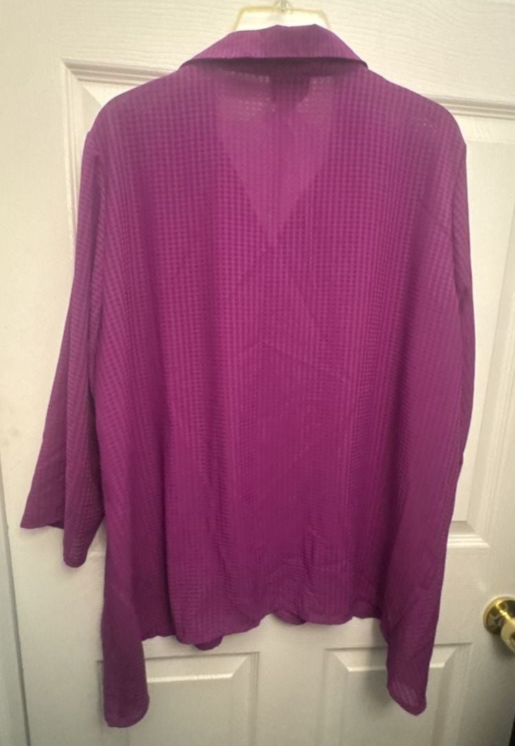 BonWorth Button Down Tunic Size L Purple Textured Blouse 8