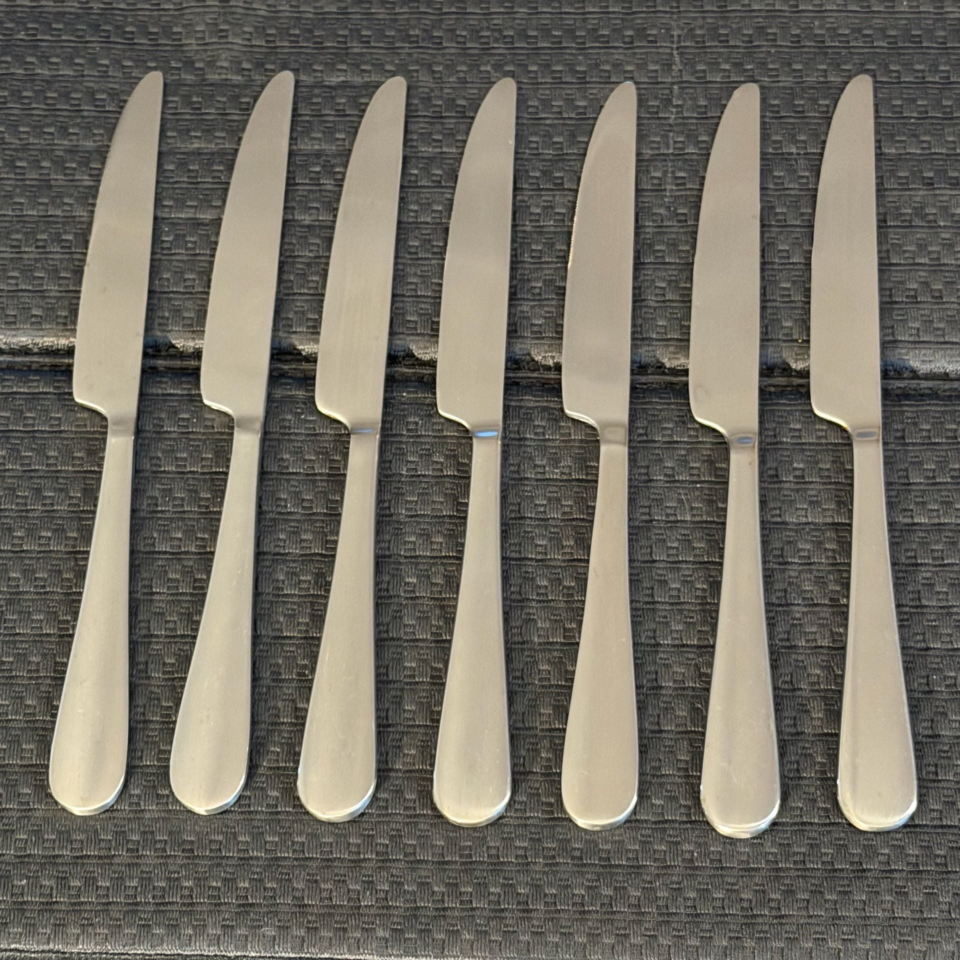 Matte Stainless Steel Dinner Knives Set of 7 Flatware Like Oneida Icarus  8