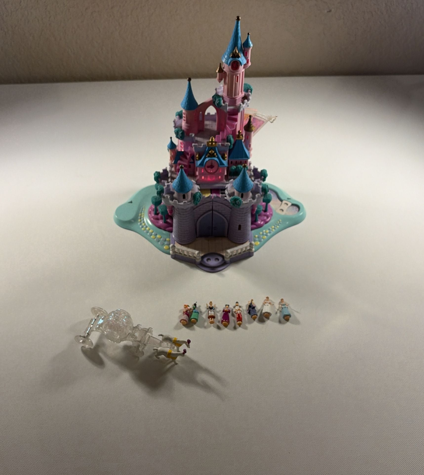 1995 Polly Pocket Disney Cinderella Enchanted Castle Playset 1