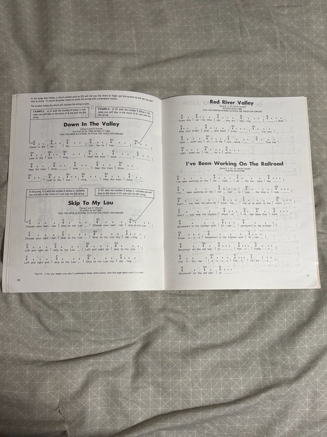 Joe Morrell Easy Beginner Guitar Chords Instruction Book 3