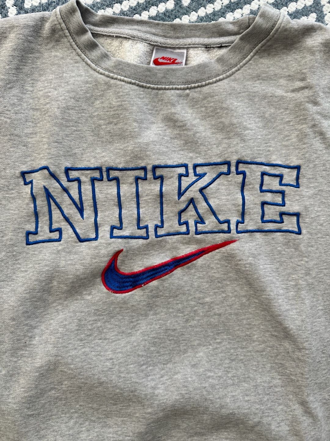 Nike Vintage Spell Out Crewneck Sweatshirt Size XL Gray Embroidered 3
