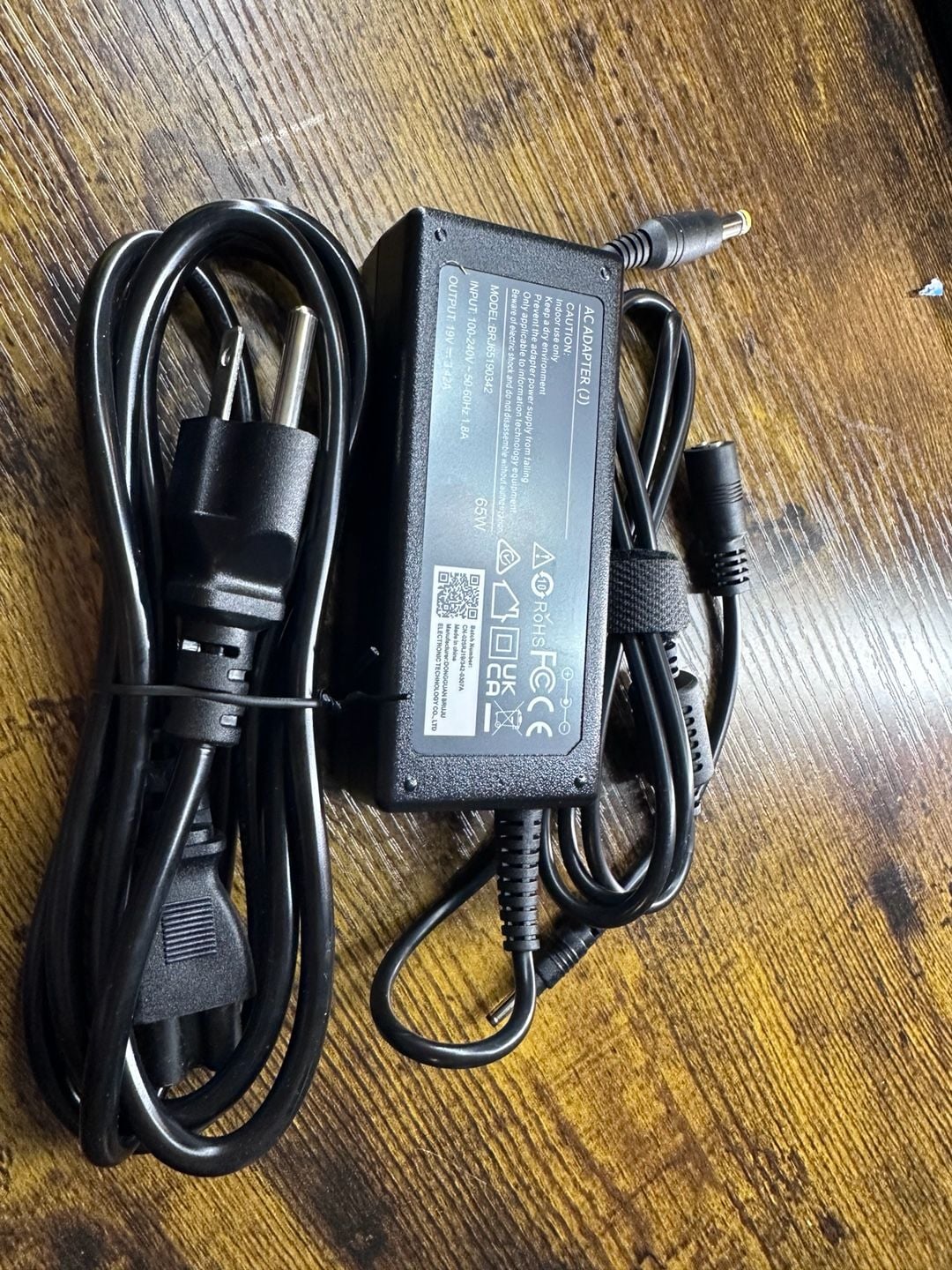 Dongguan Bruju AC Adapter BRJ65190342 65W 19V 3.42A Power Supply Charger 1