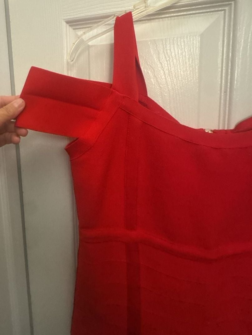 Bold Elements Dress Size L Red Cold Shoulder Bodycon 7