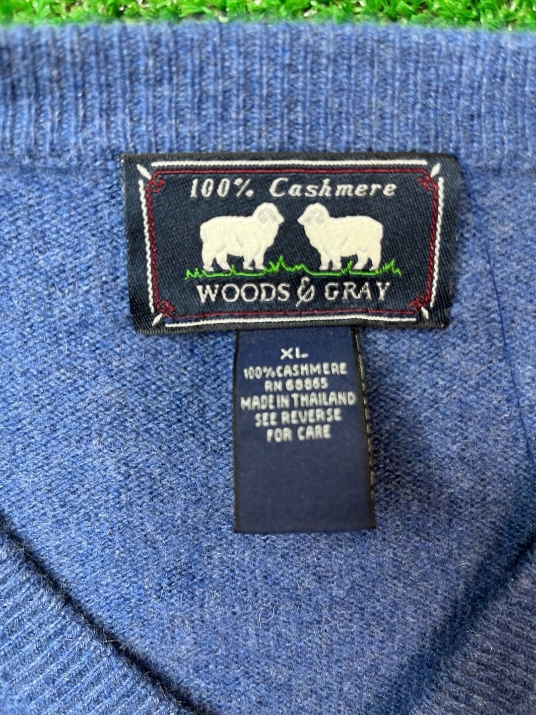 Woods & Gray V-Neck Cashmere Sweater Size XL Blue 100% Cashmere 3