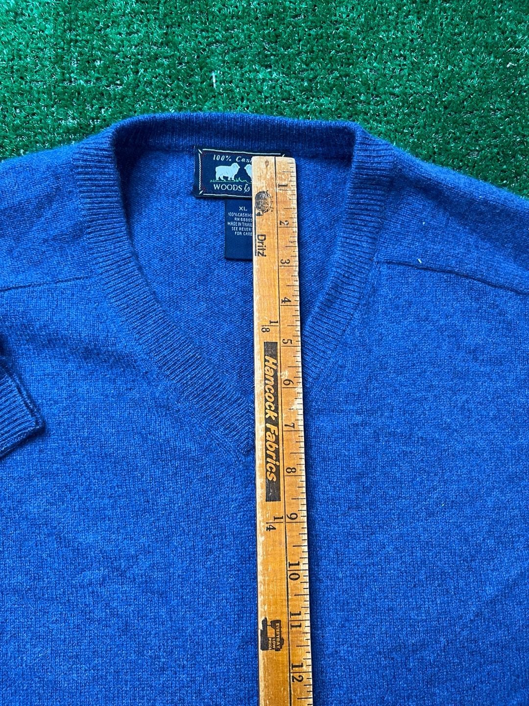 Woods & Gray V-Neck Cashmere Sweater Size XL Blue 100% Cashmere 7