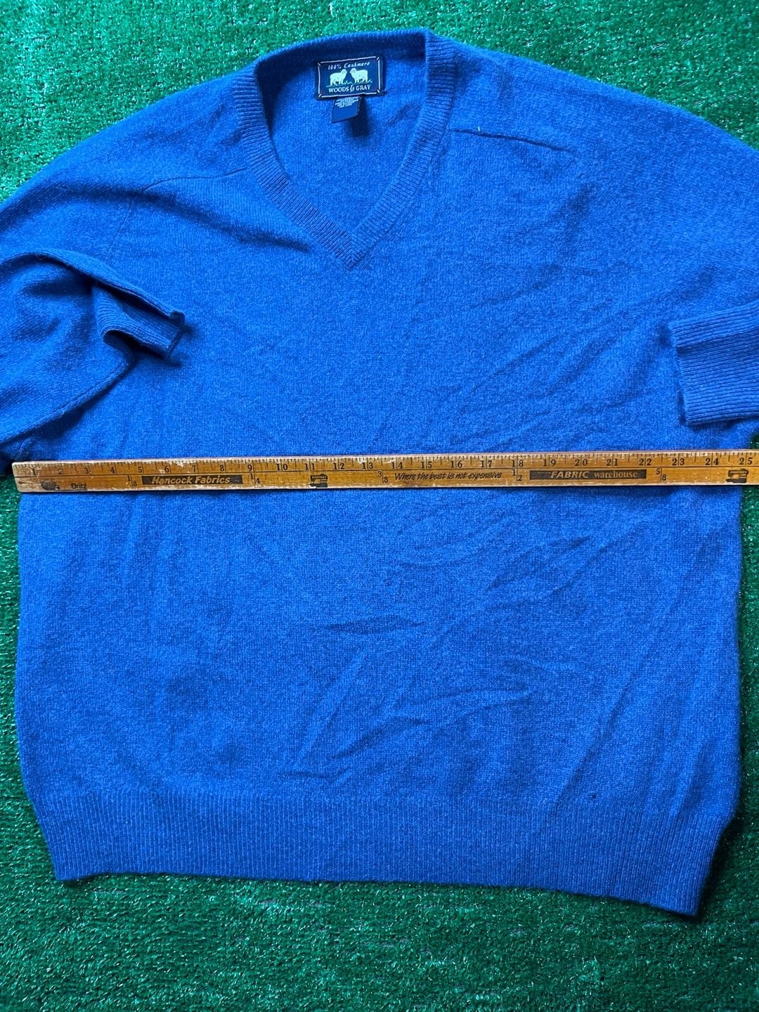 Woods & Gray V-Neck Cashmere Sweater Size XL Blue 100% Cashmere 8