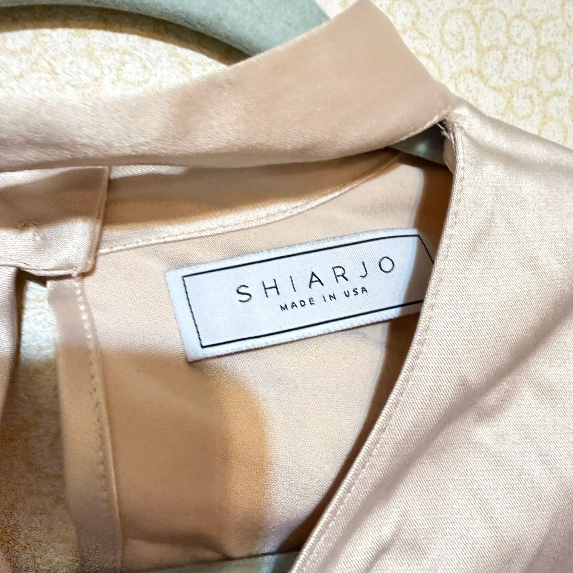 Shiarjo Satin Blouse Pink Long Sleeve Choker Neck Mesh Cuff 5