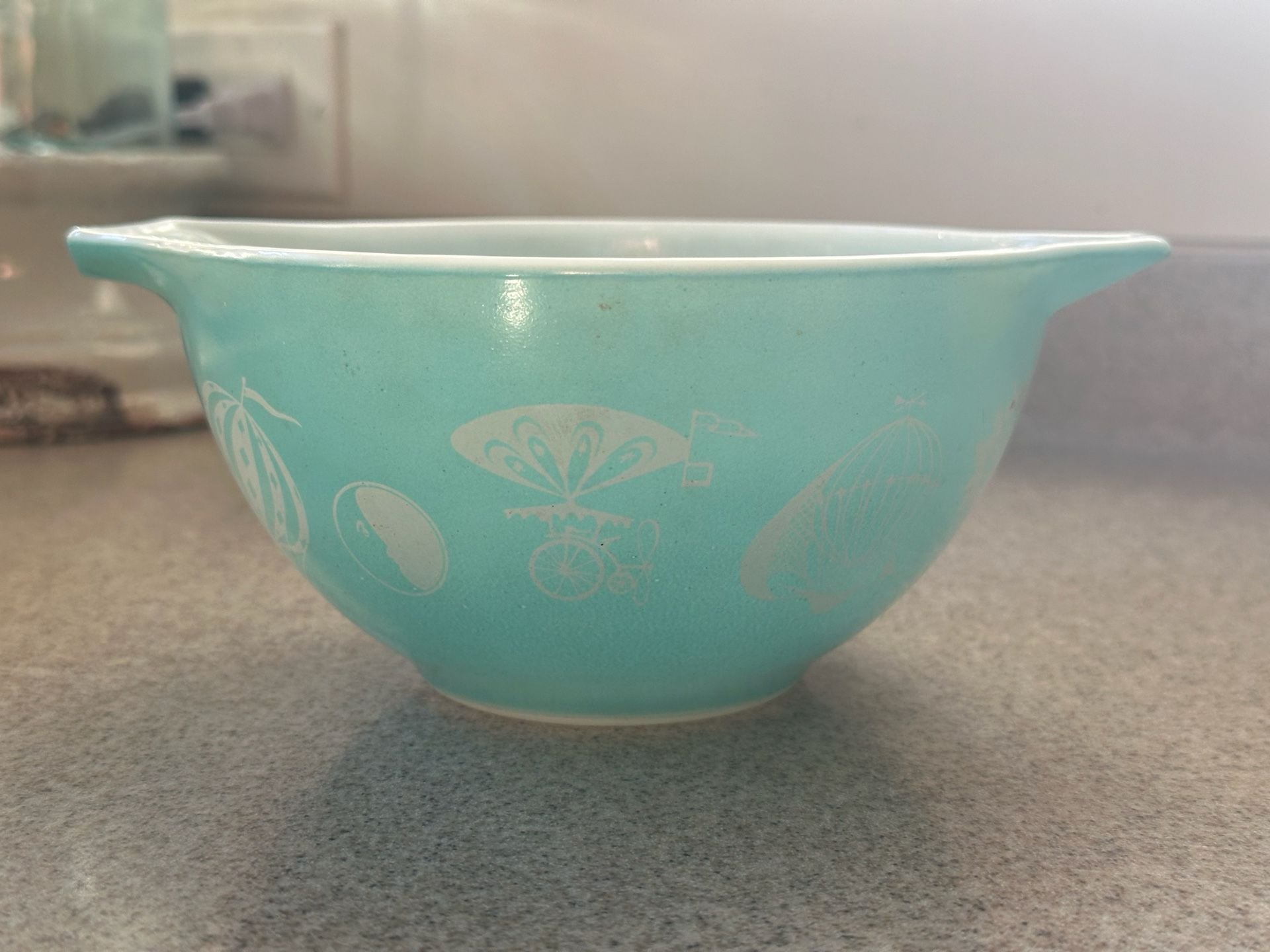 Pyrex Balloons Cinderella Bowl 1.5 Pint Turquoise 2