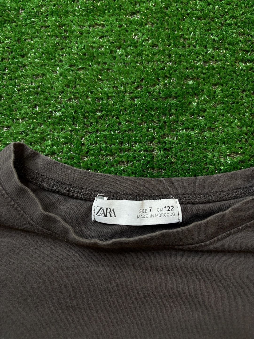 Zara Feel Explorer Graphic T-Shirt Size 7 122 cm Dark Gray 9