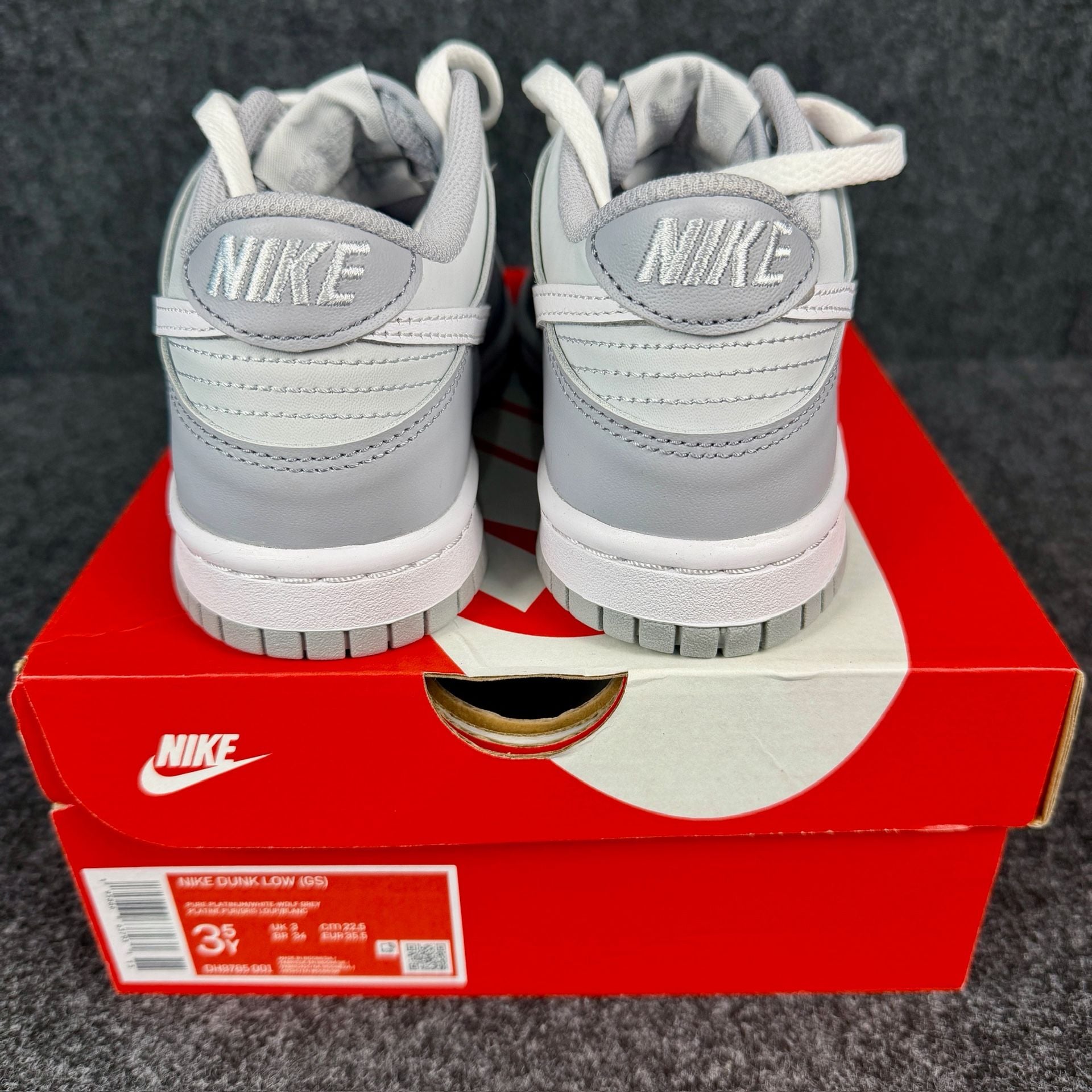 Nike Dunk Low (GS) Size 3.5Y Pure Platinum White Wolf Grey Sneakers 5