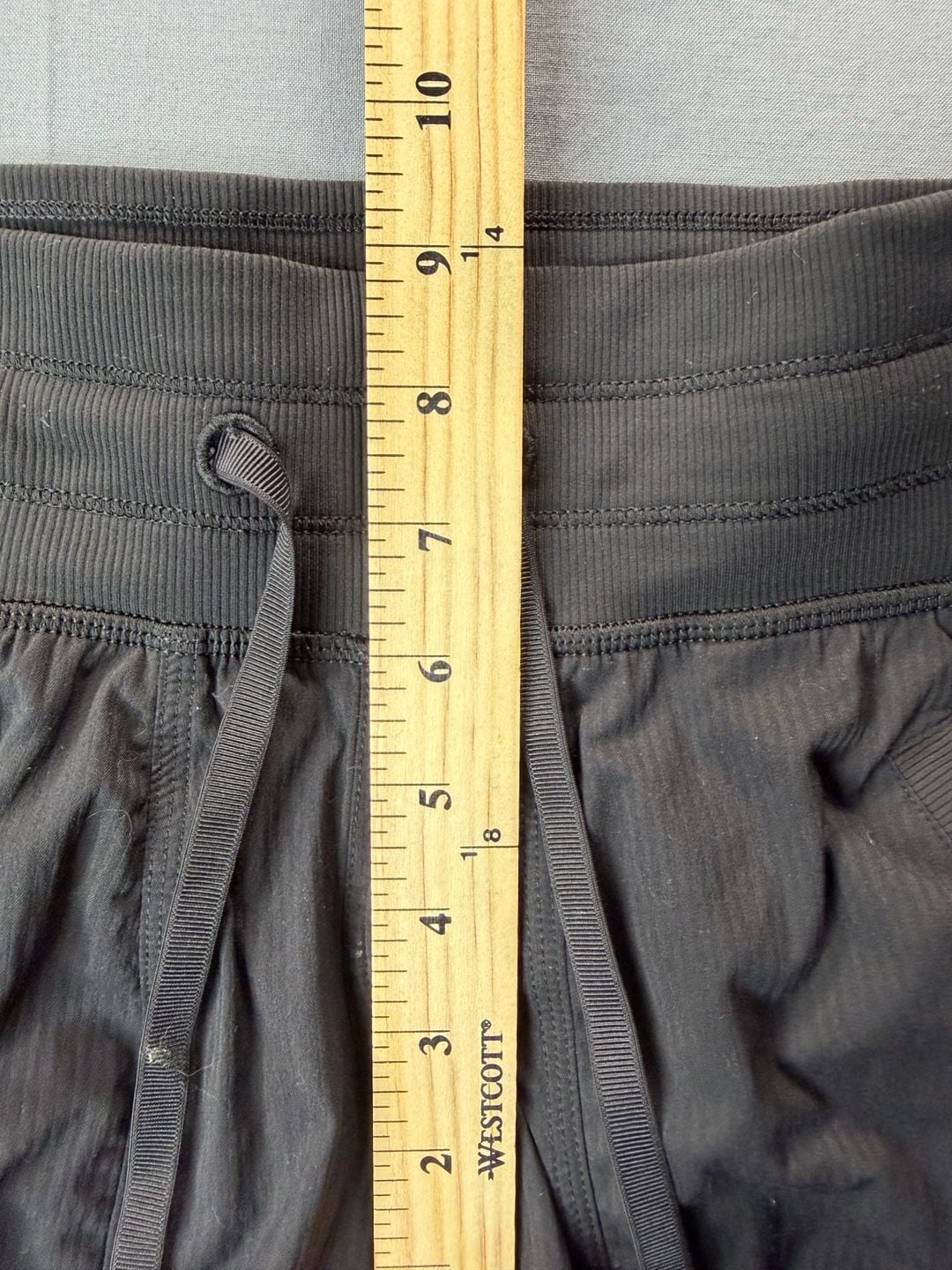 Lululemon Women's Size 0 Black Dance Studio Mid-Rise Straight Leg Pants 7