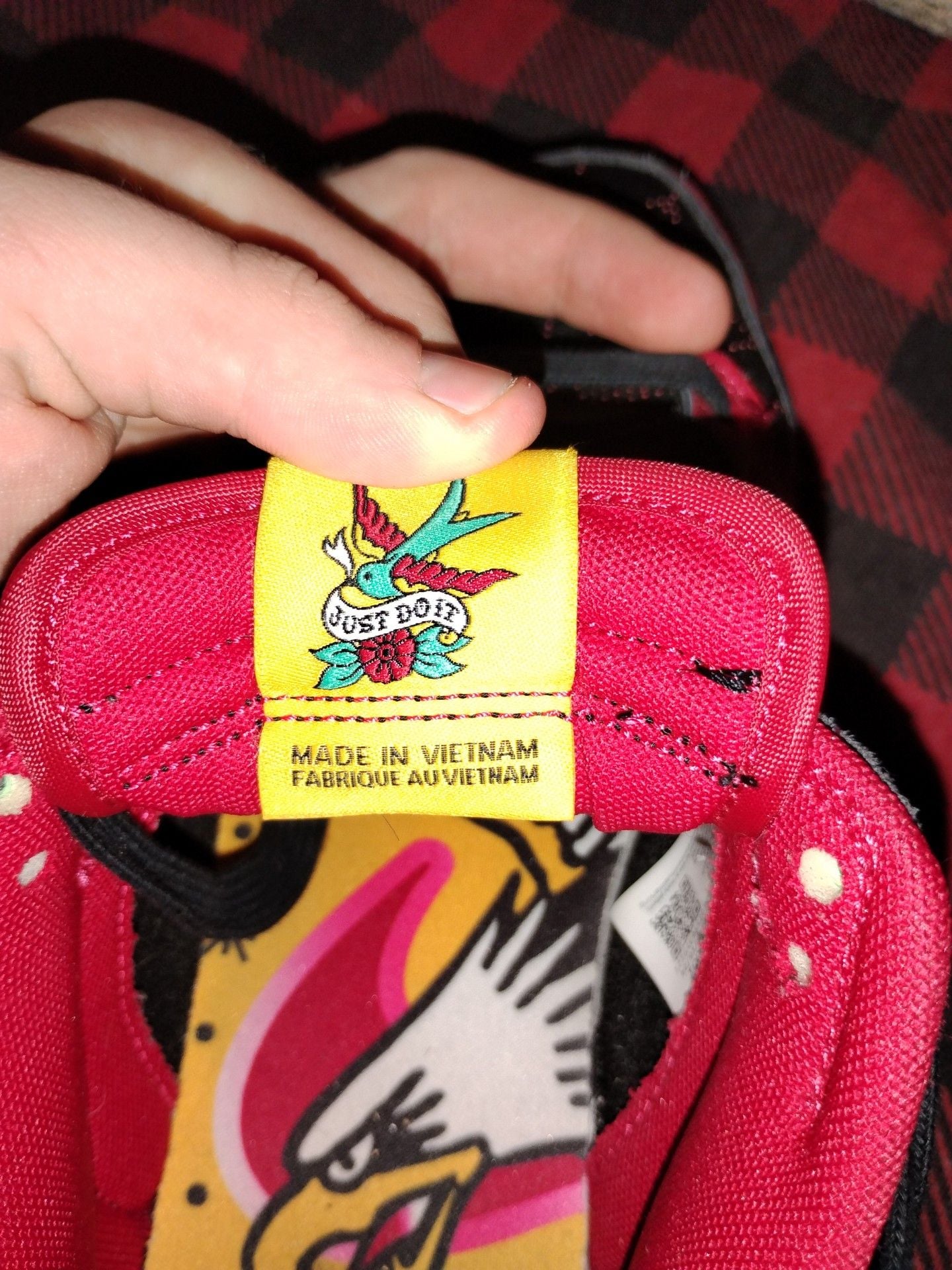 Product thumbnail 3