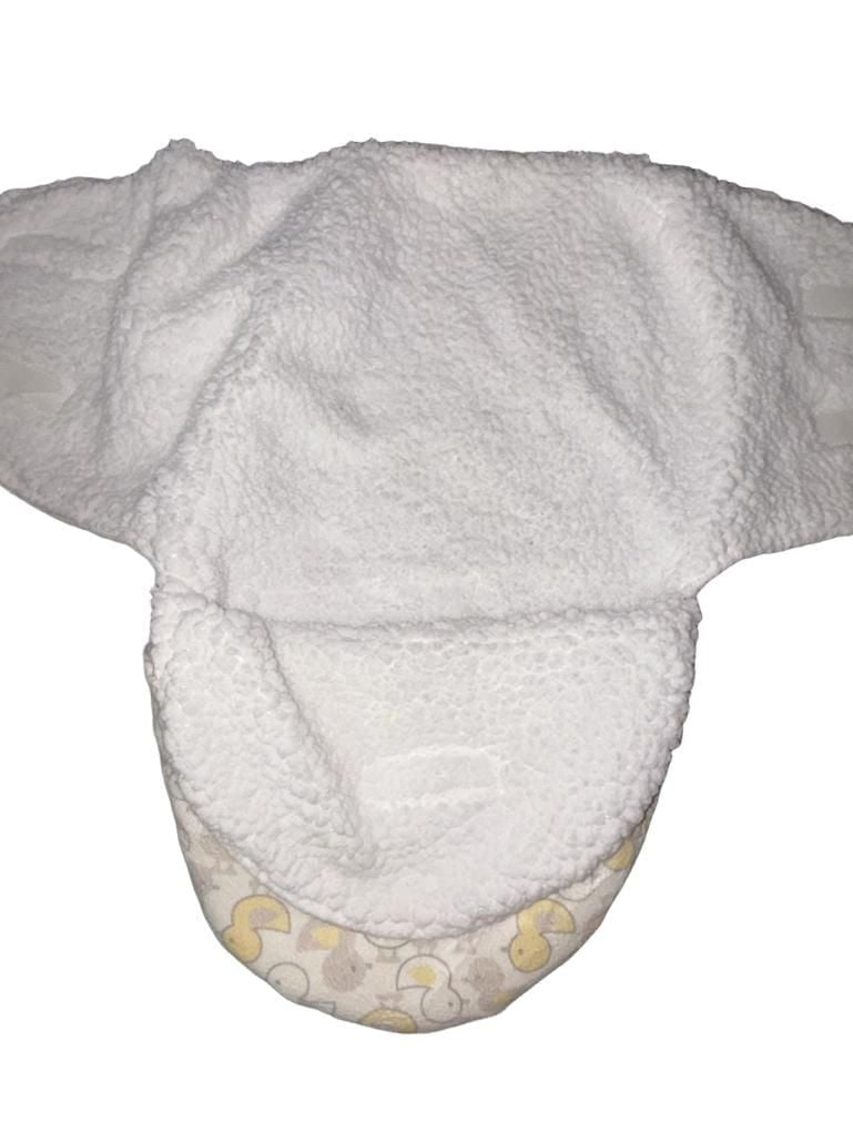 Infant Sherpa Swaddle sack Duck Duck Goose Print Yellow Grey 0-3M  8