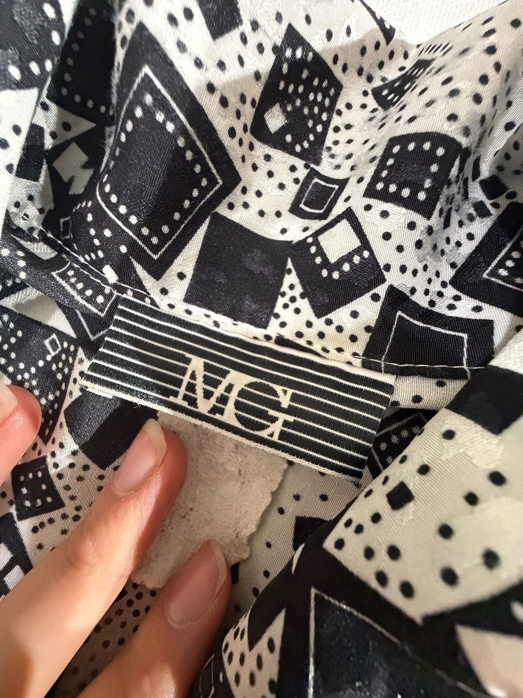 Vintage MG Black White Geometric Pattern Short Sleeve Blouse 3