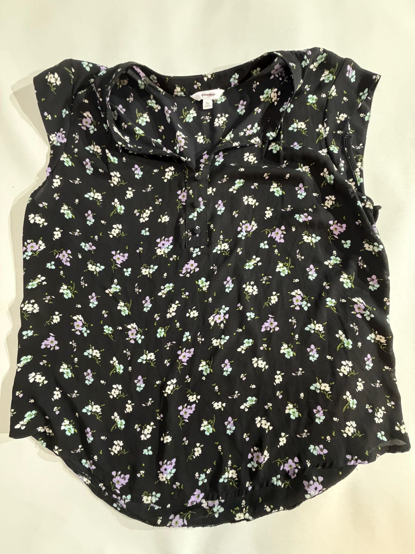 Candie's Black Floral Sleeveless Button Front Top Size XXL 2