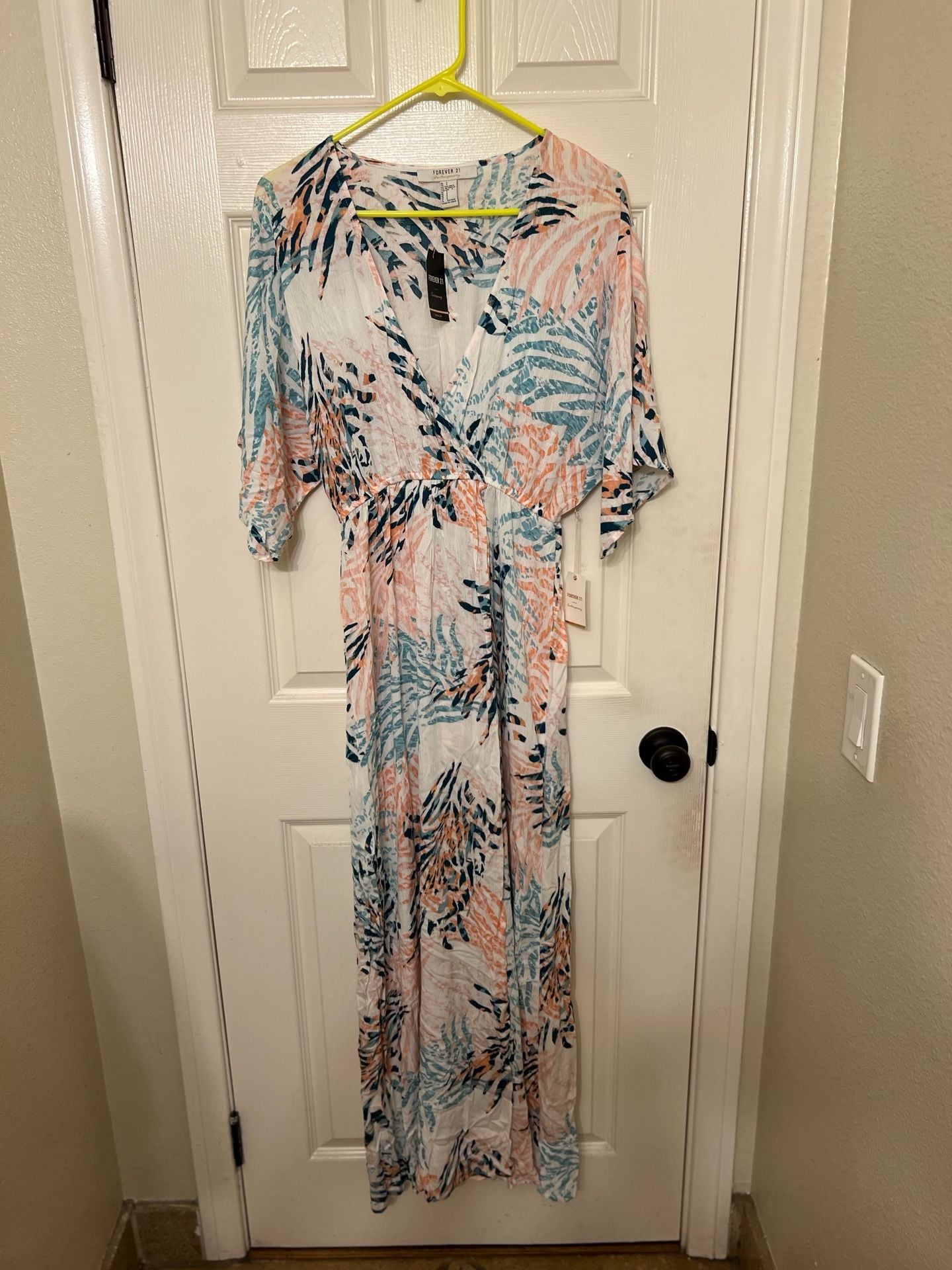 Forever 21 Woven Dress Size S Ivory Multi Palm Print Maxi 7