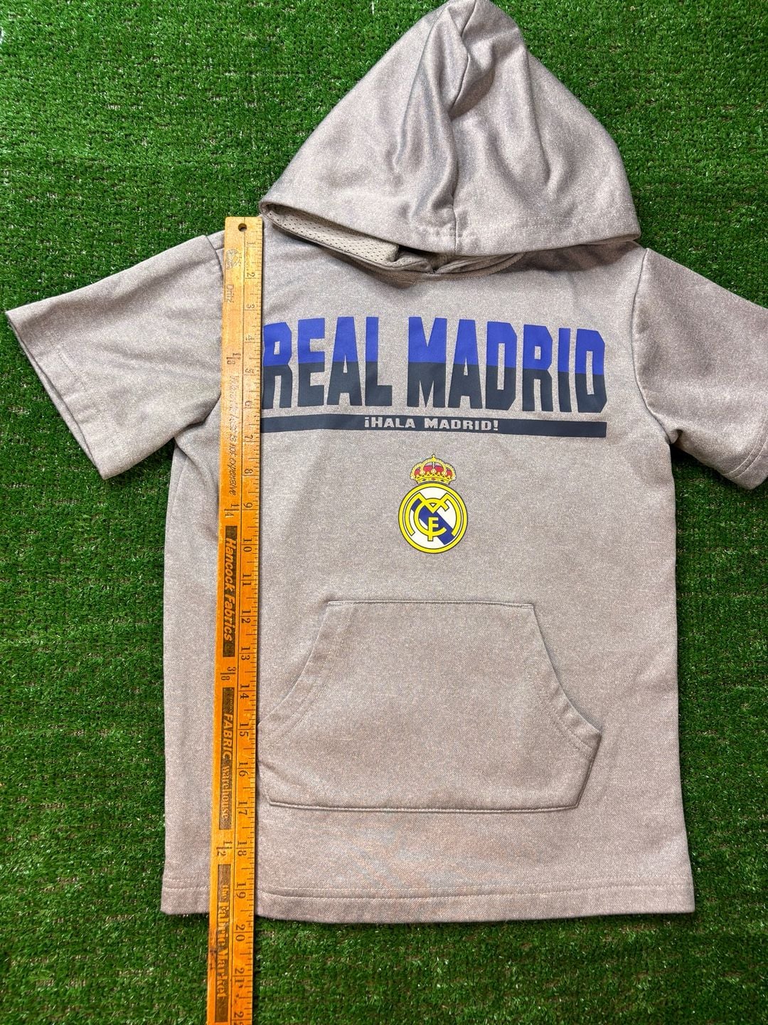 Real Madrid Short Sleeve Hoodie Youth Soccer Jersey Grey 7