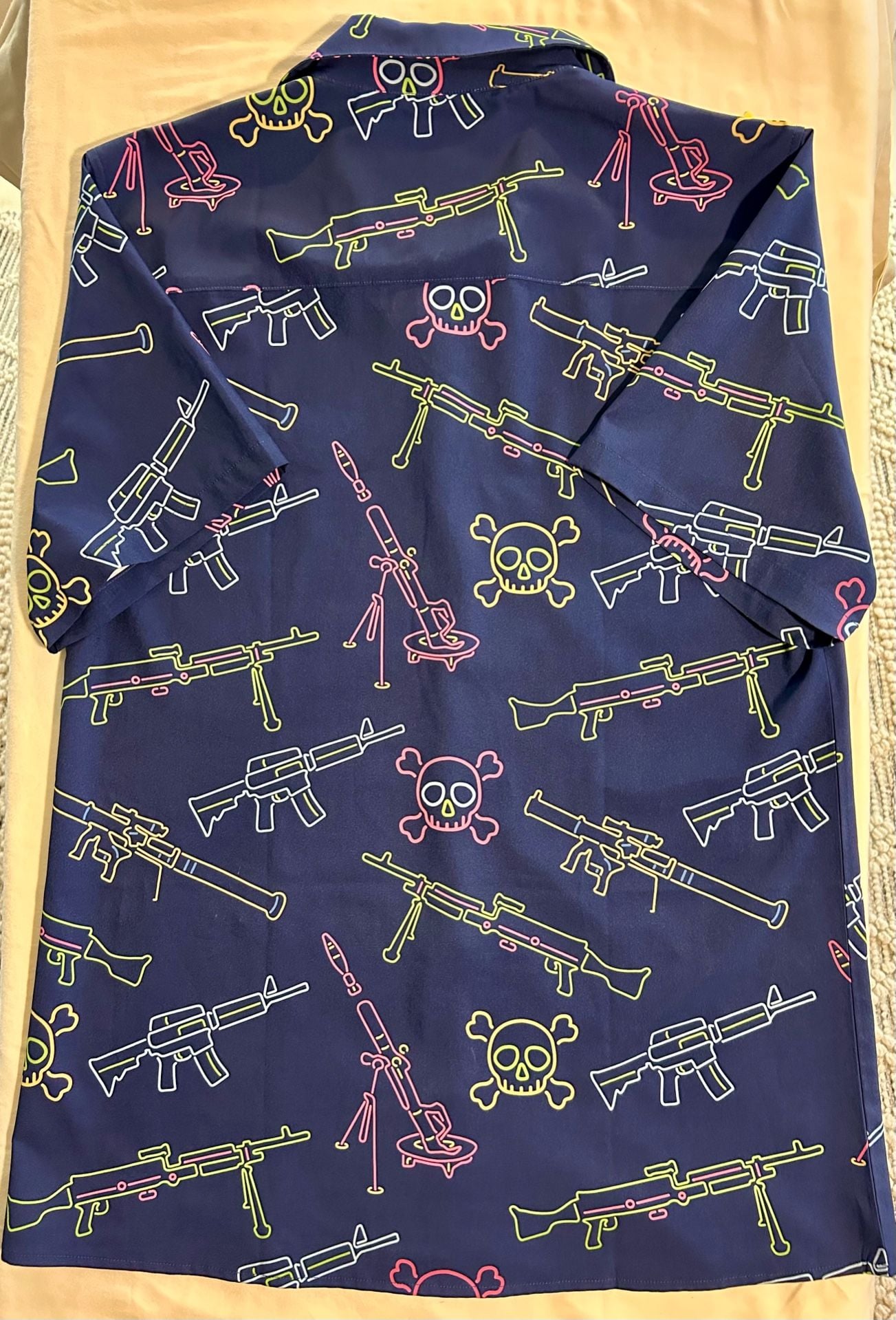 Savage Tacticians Neon Lights & Gun Fights Button-up Size M Blue Shirt 6