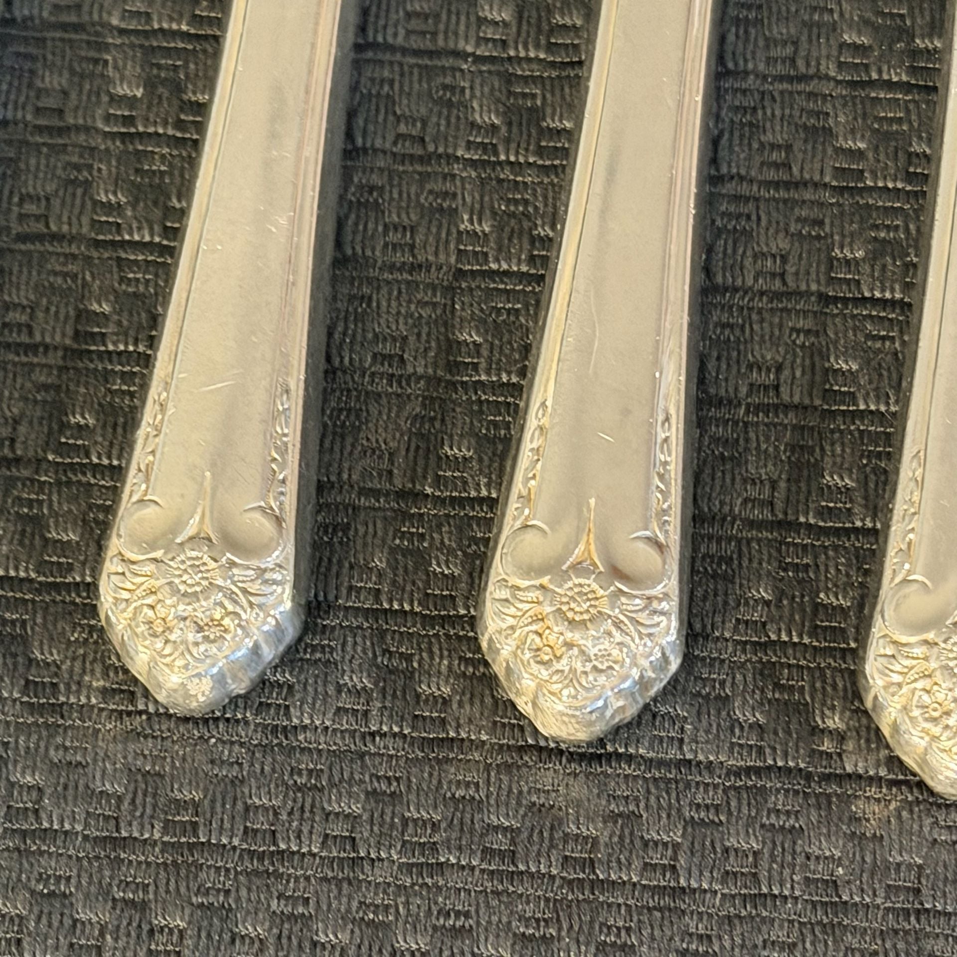 International Silver Starlight Silverplate Set of 5 Dinner Knives Flatware 4