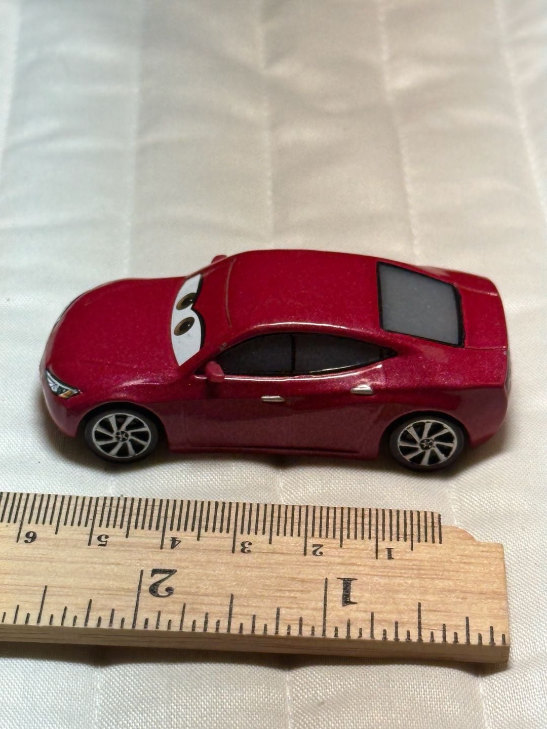 Mattel Disney Pixar Cars Diecast Red Car DXV35 Used-Good 3