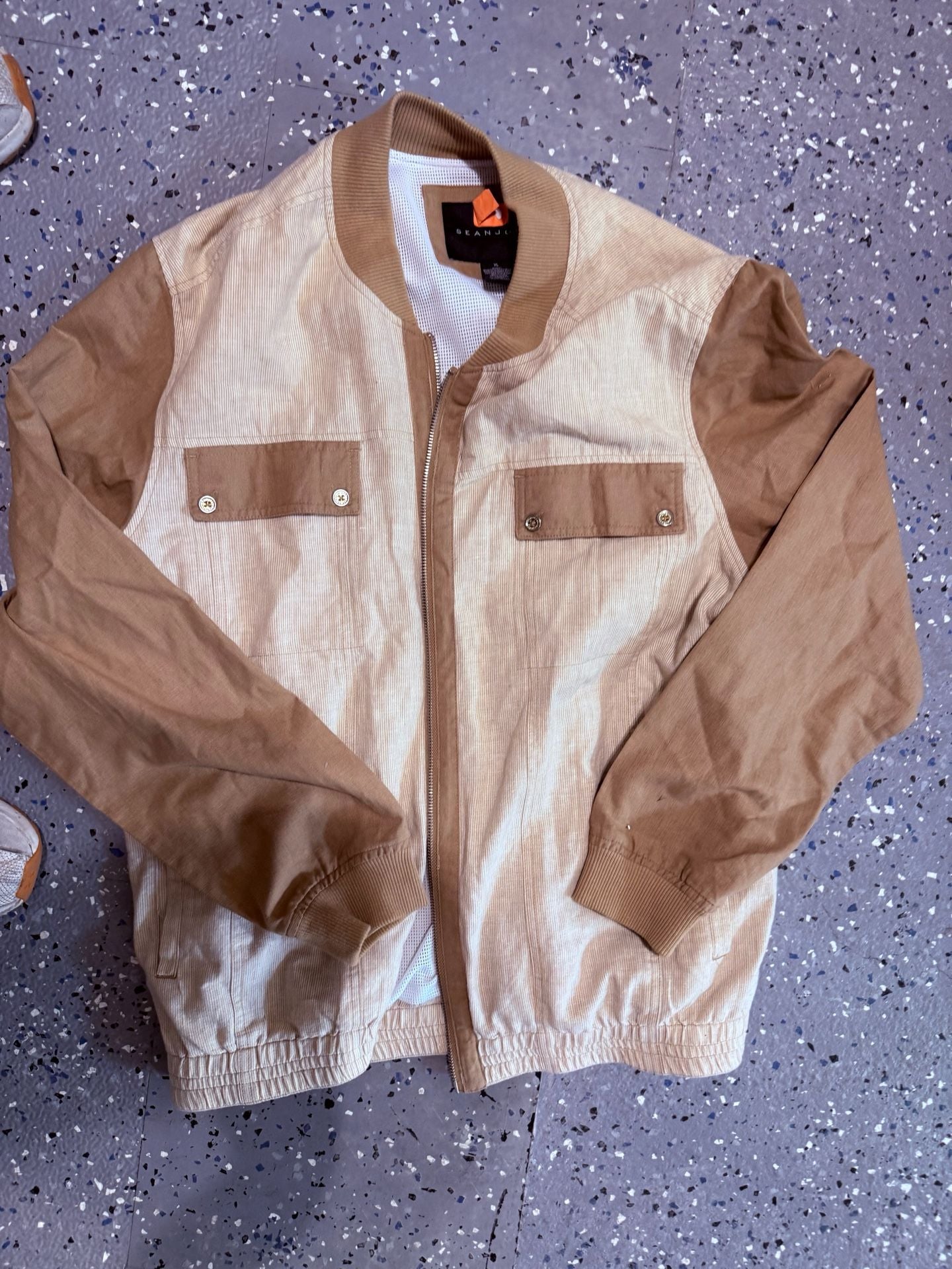 Product thumbnail 3