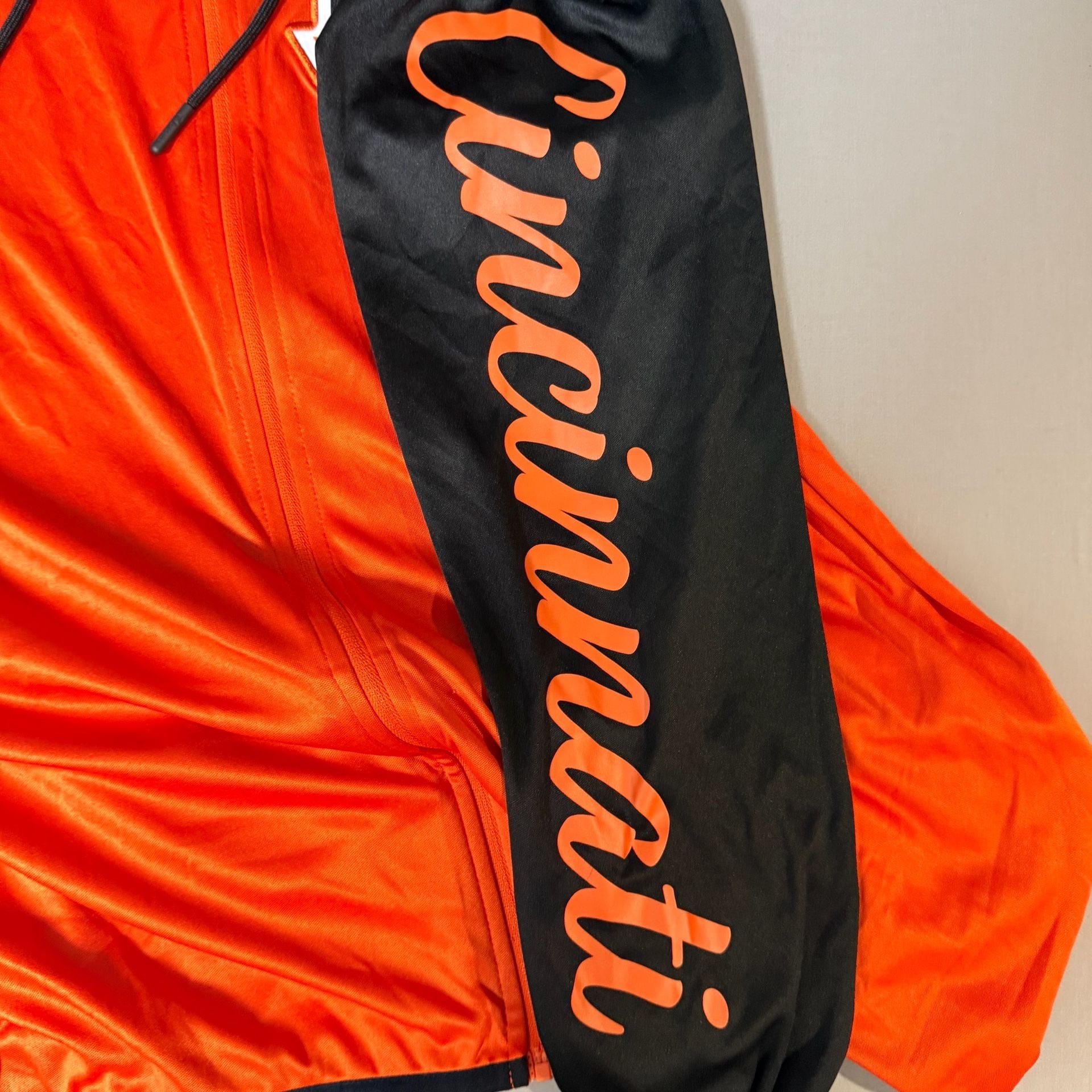 Women's Fanatics Cincinnati Bengals Lightweight Raglan Full-Zip Hoodie Jacket 6