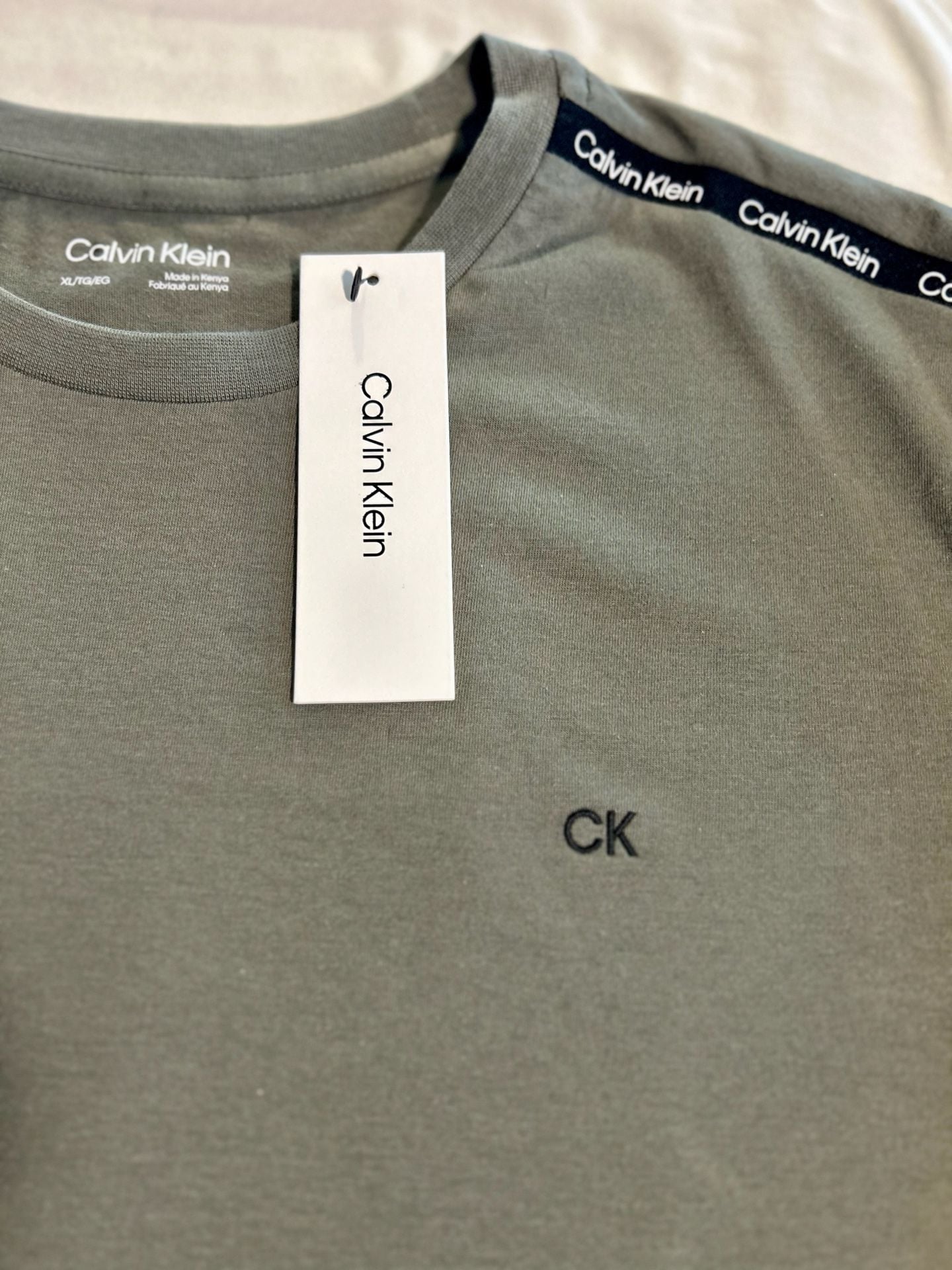 Calvin Klein Logo Tape T-Shirt XL Olive Green Crew Neck New 4