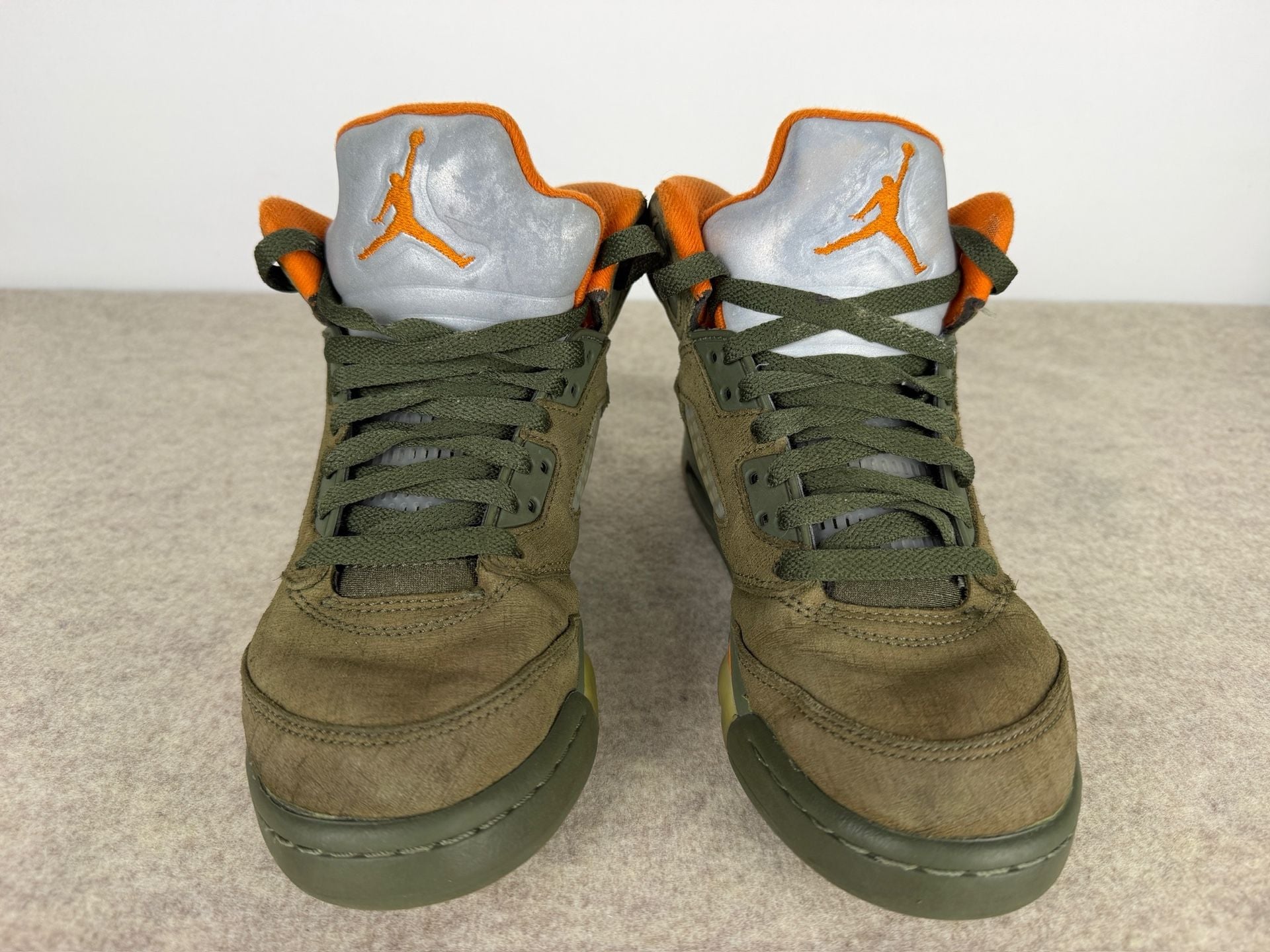 Jordan Air Jordan 5 Retro Olive 2024 Army Olive Solar Orange 11