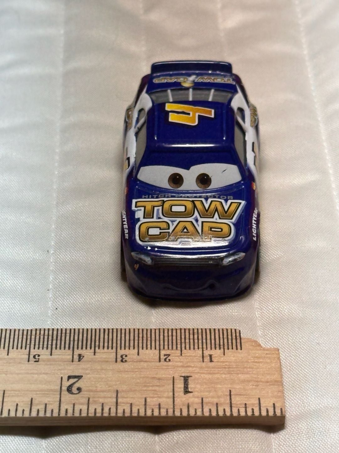 Disney Pixar Cars Tow Cap 4 Diecast Toy Car 4